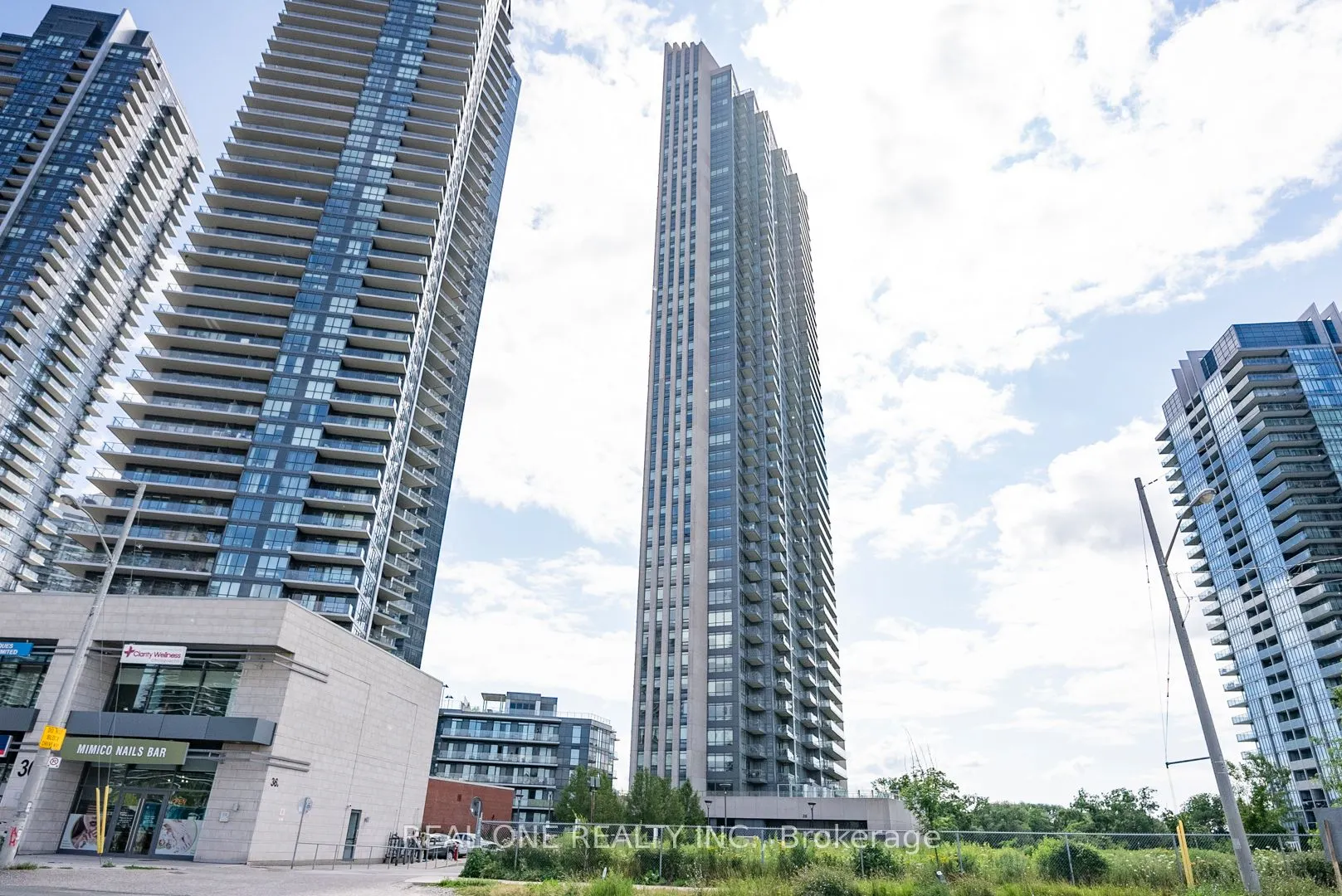 36 Park Lawn Road, #2708