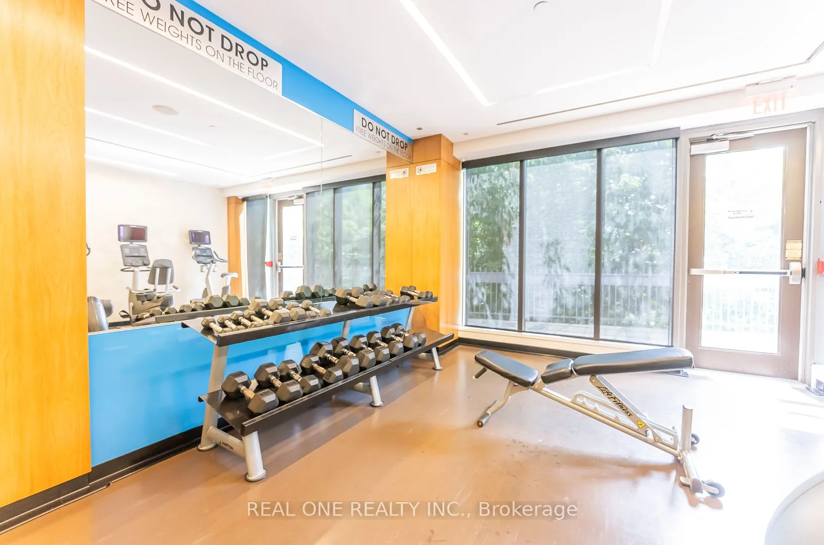 36 Park Lawn Road, #2708