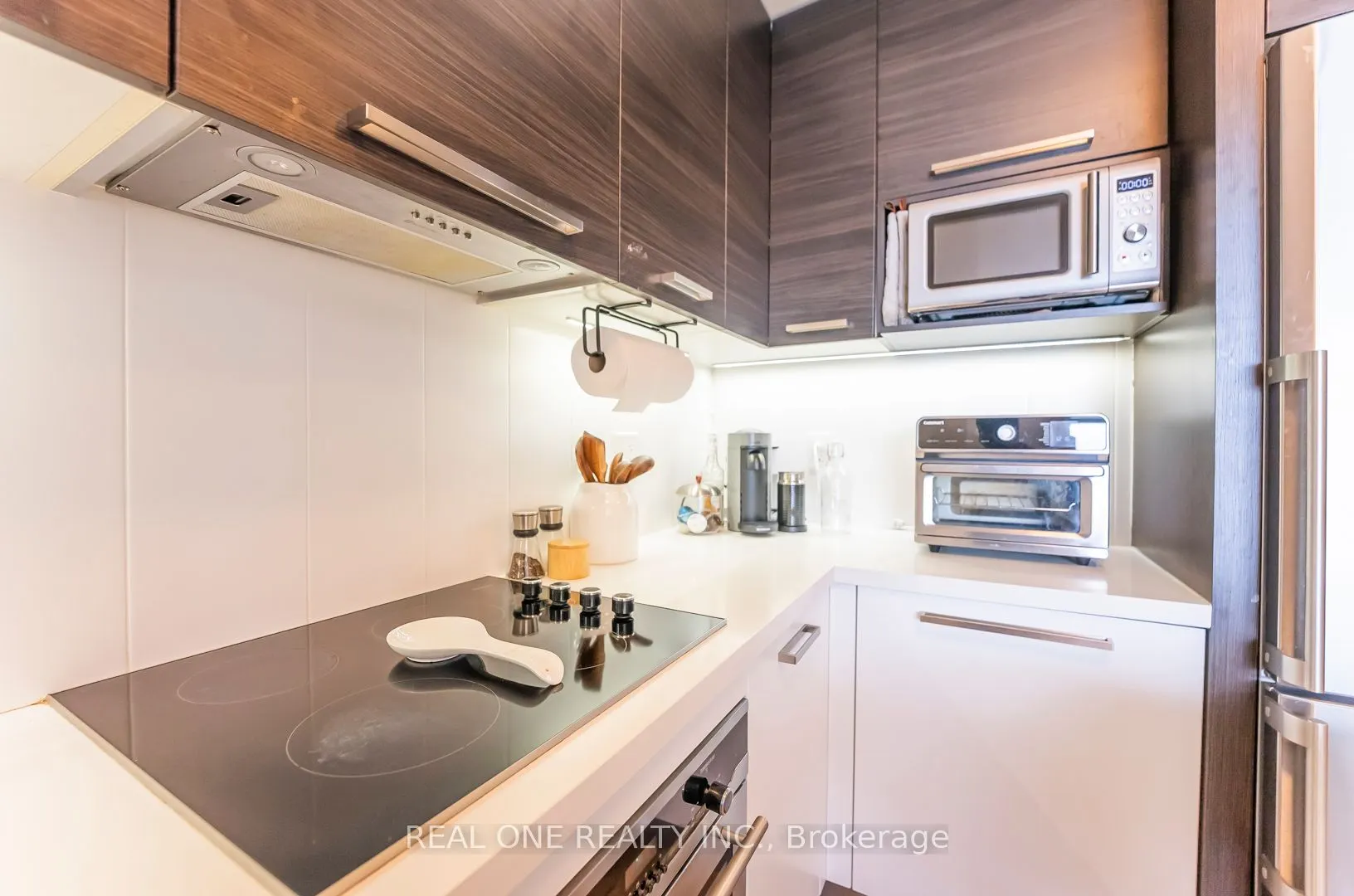 36 Park Lawn Road, #2708