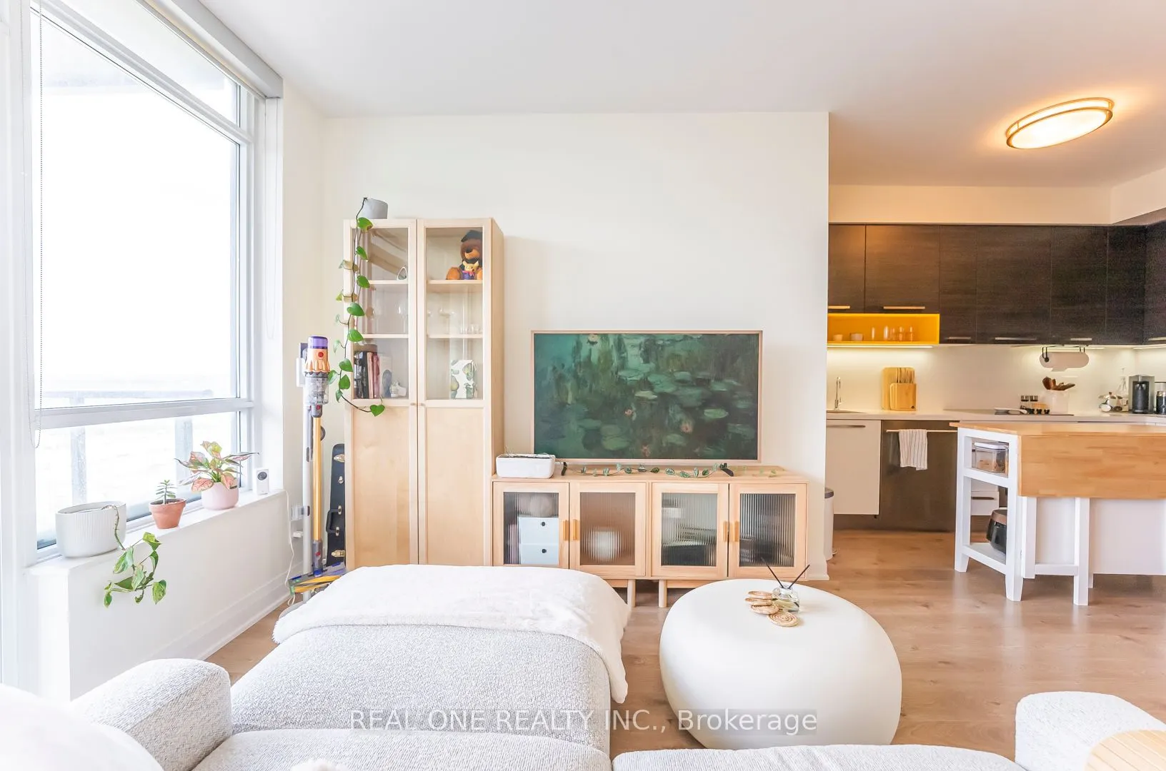 36 Park Lawn Road, #2708