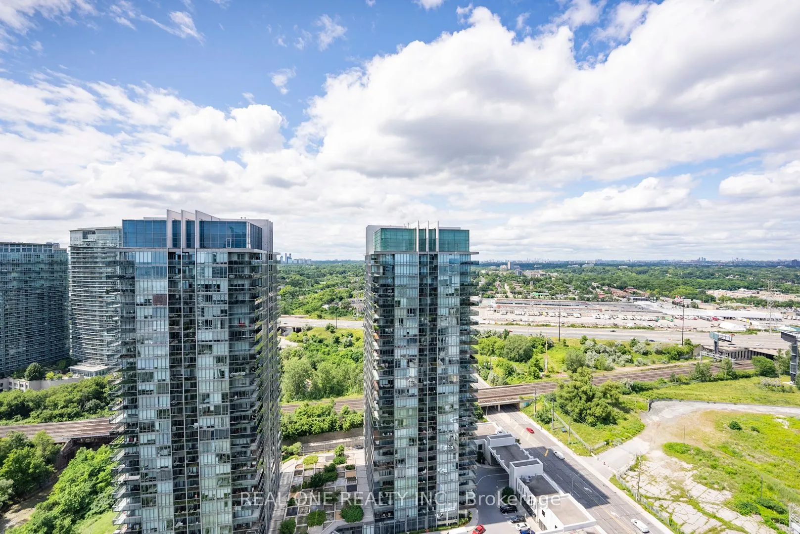 36 Park Lawn Road, #2708