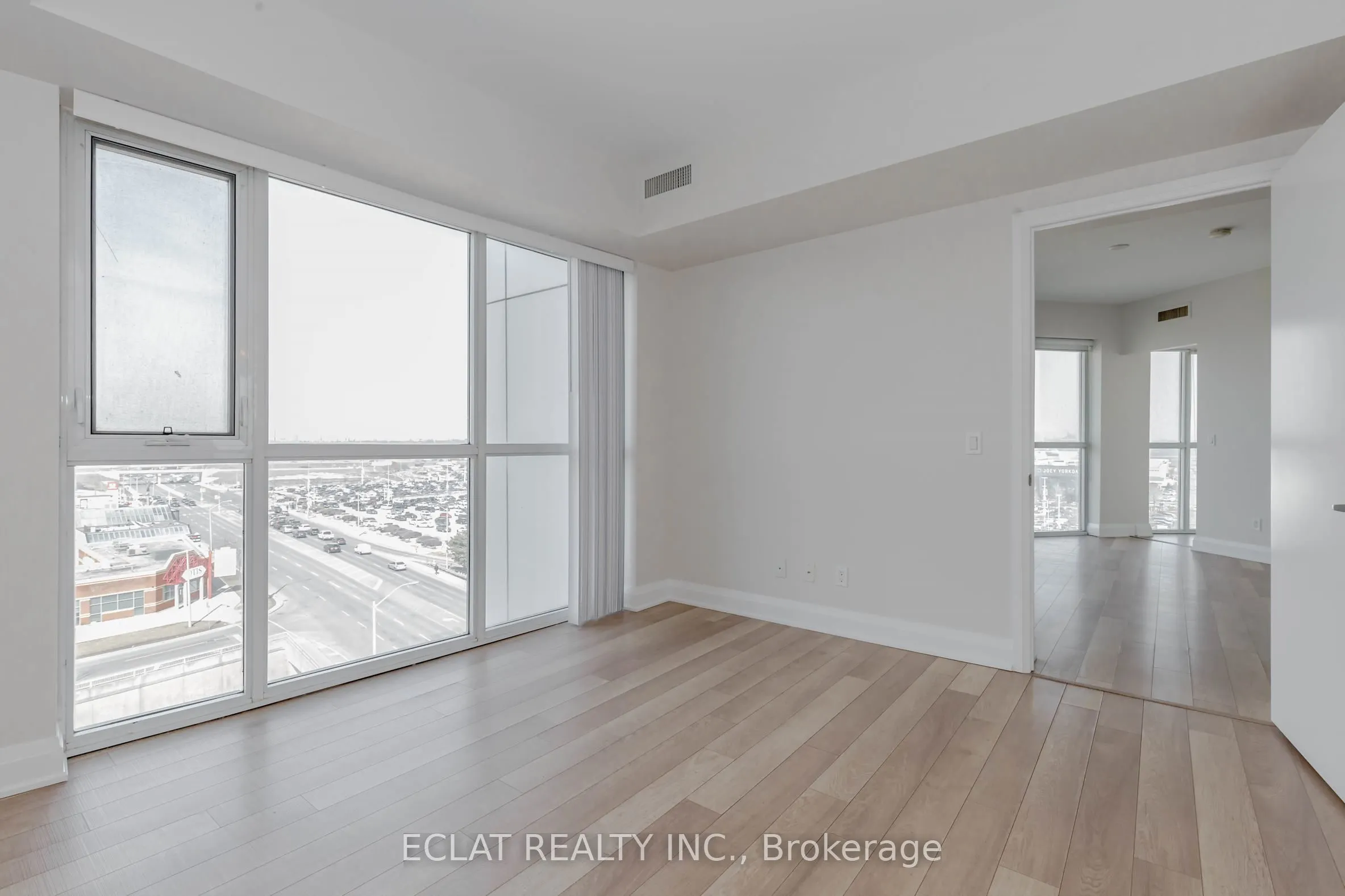 16 McAdam Avenue, #803