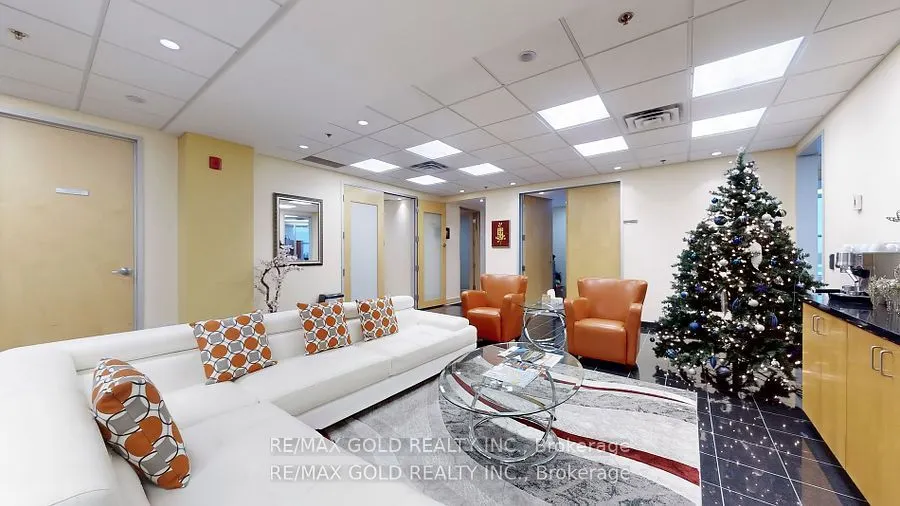 2560 Matheson Boulevard E, #323-324