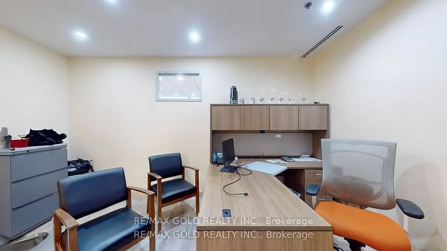2560 Matheson Boulevard E, #323-324