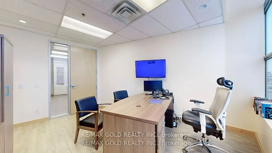 2560 Matheson Boulevard E, #323-324
