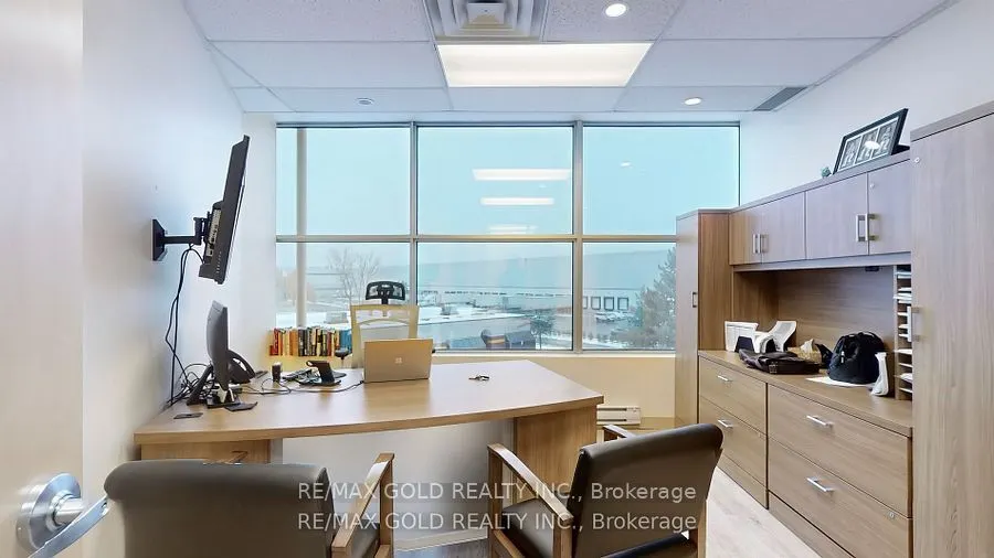 2560 Matheson Boulevard E, #323-324