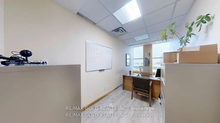 2560 Matheson Boulevard E, #323-324