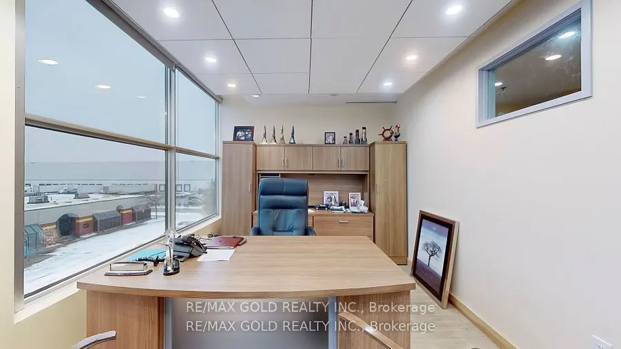 2560 Matheson Boulevard E, #323-324