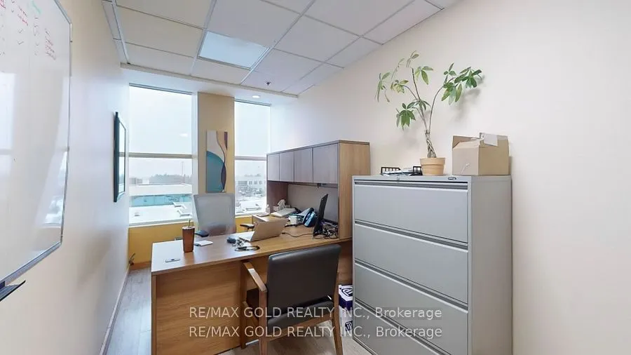 2560 Matheson Boulevard E, #323-324