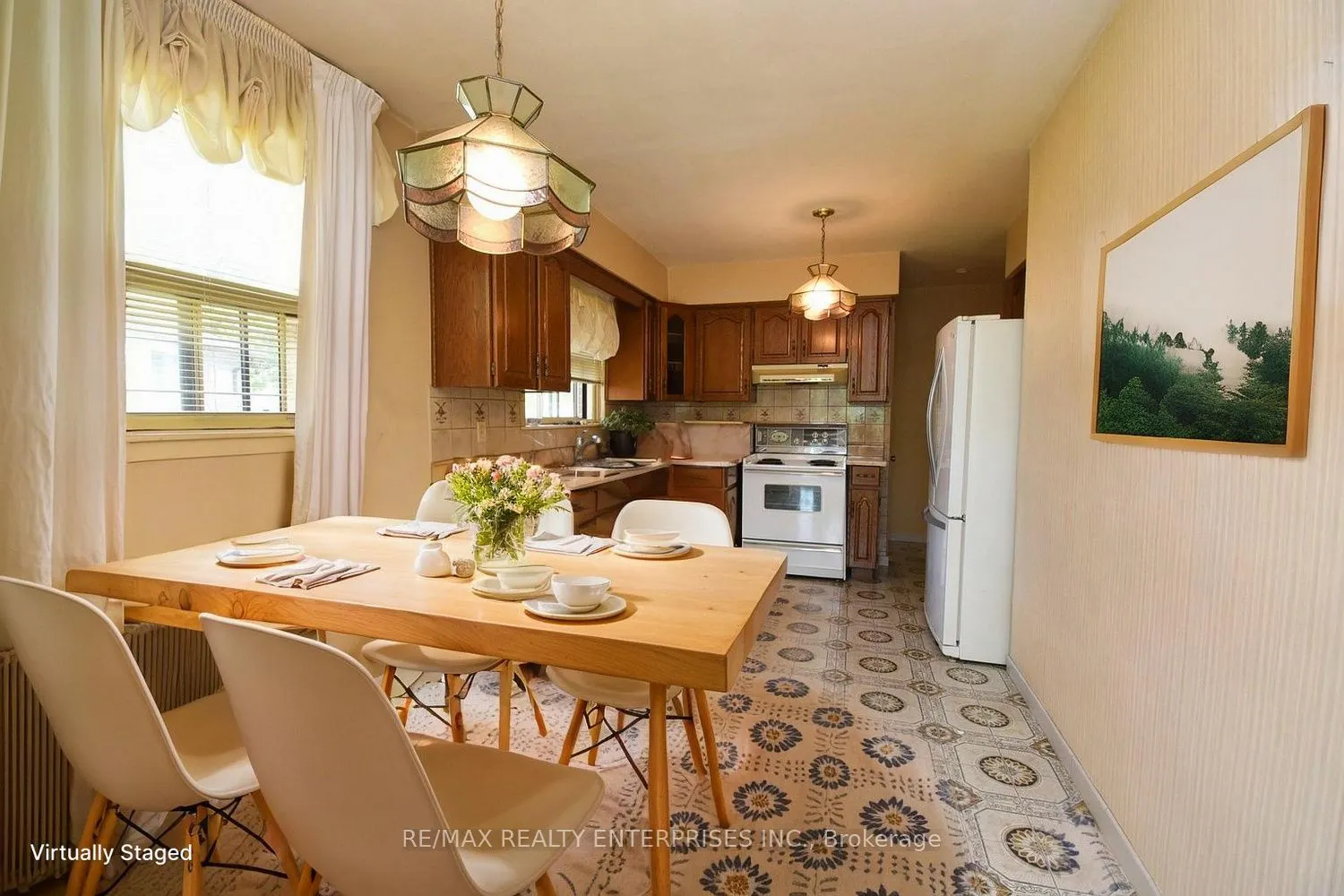 3659 Holden Crescent