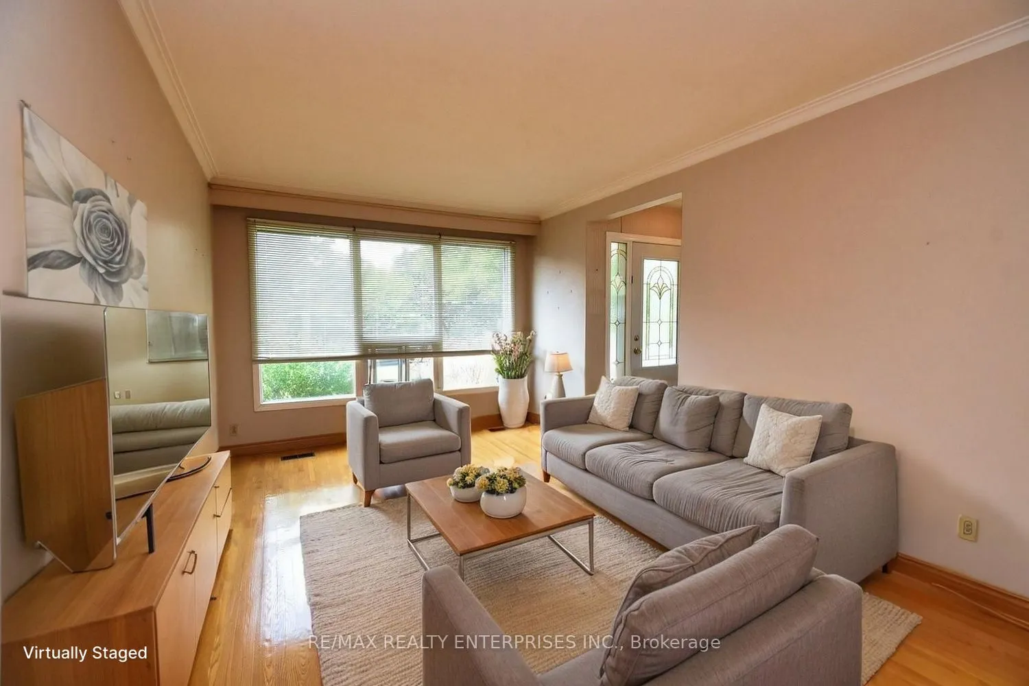 3659 Holden Crescent
