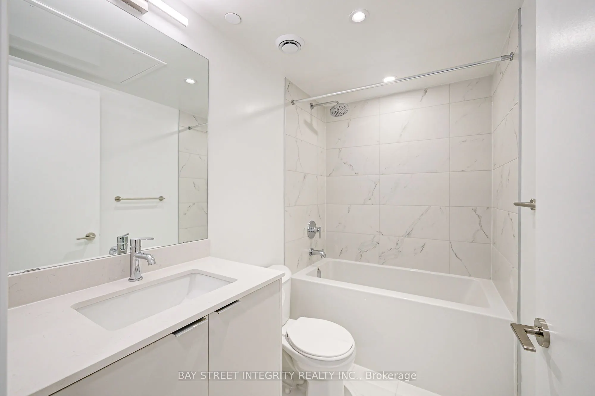 6 Chartwell Road, #505