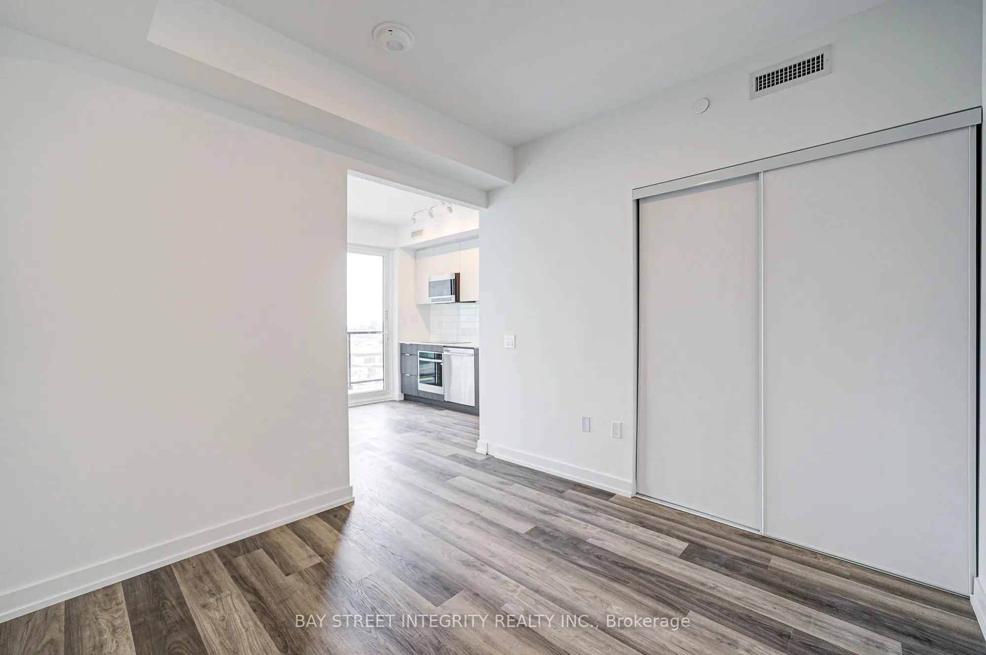 6 Chartwell Road, #505