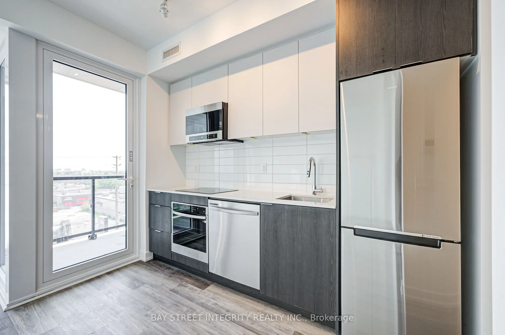 6 Chartwell Road, #505