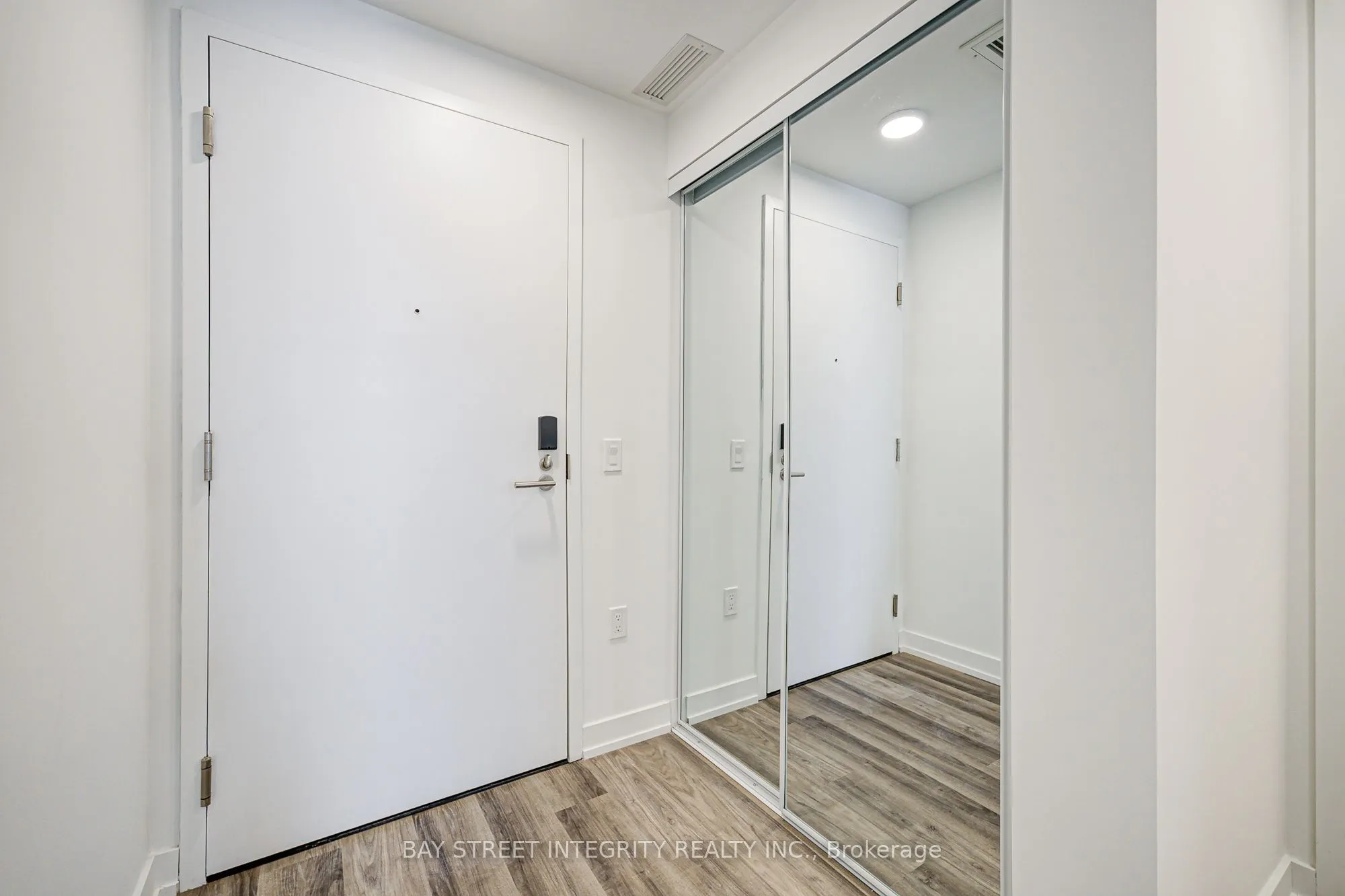 6 Chartwell Road, #505