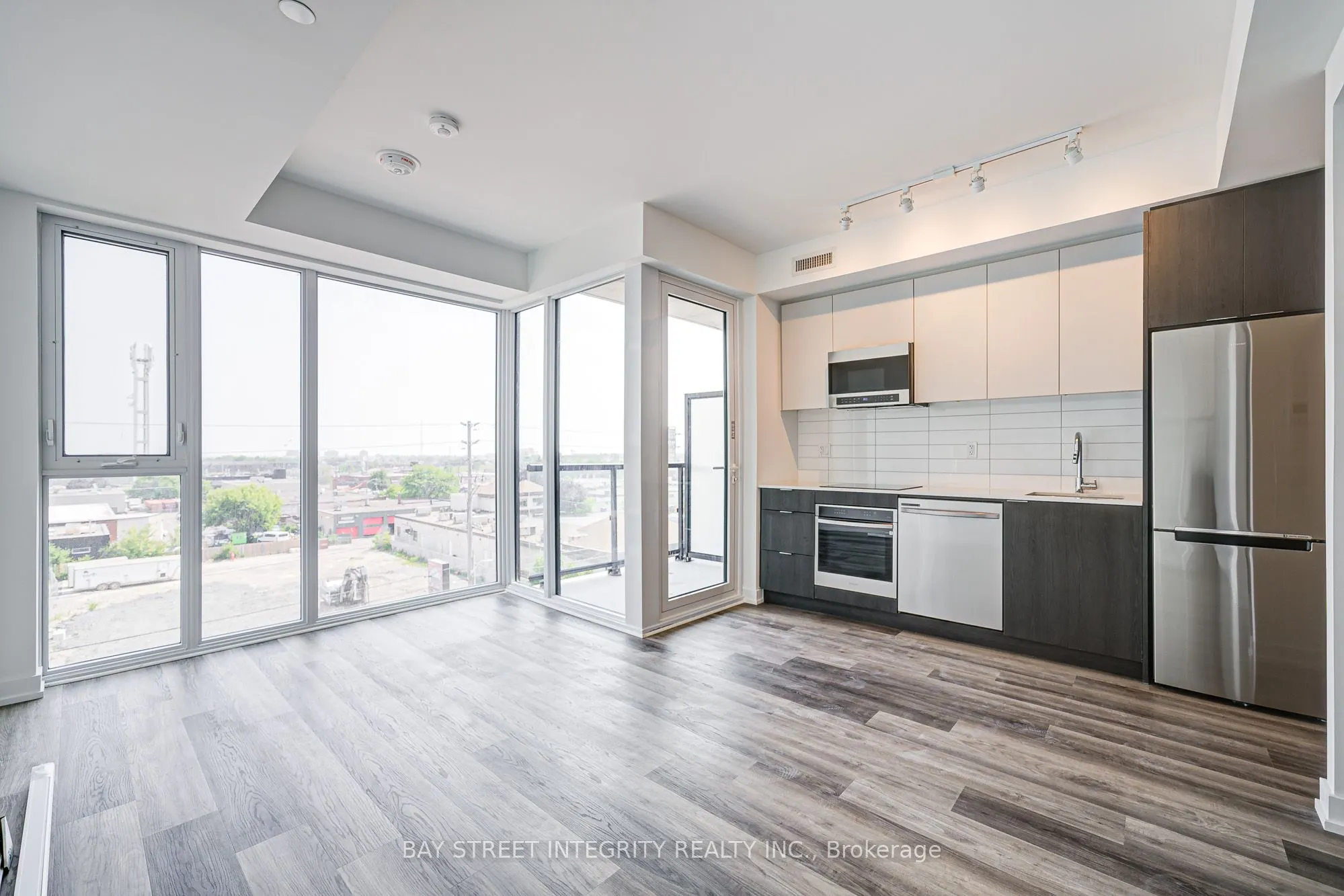6 Chartwell Road, #505