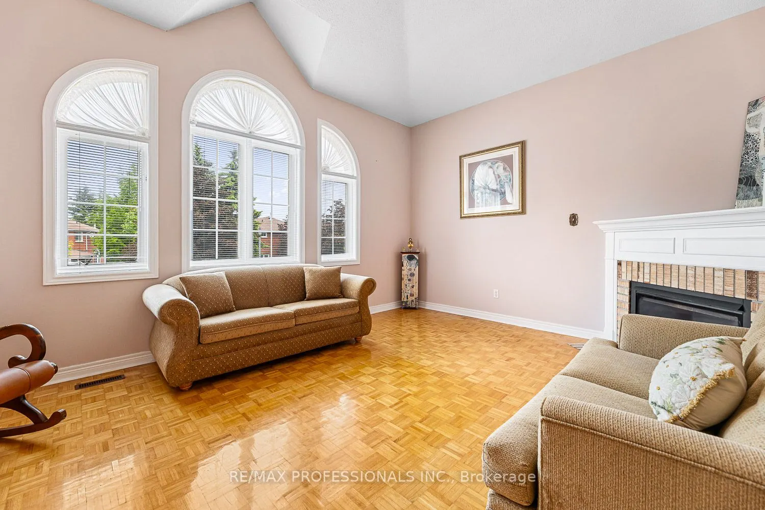 11 Riverwood Terrace