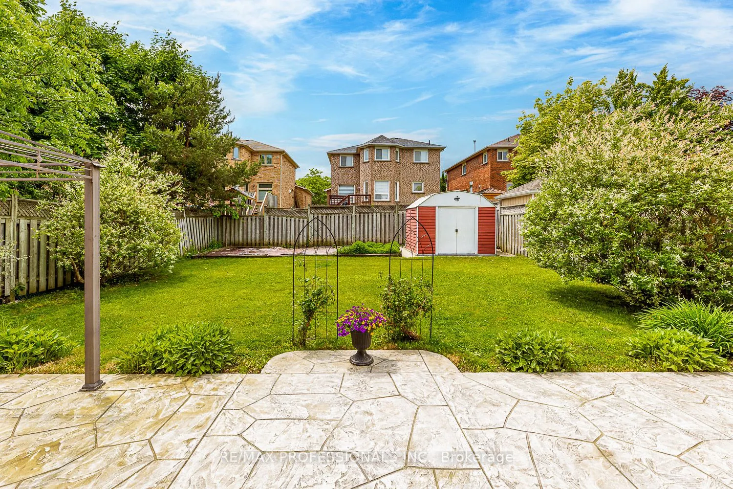 11 Riverwood Terrace