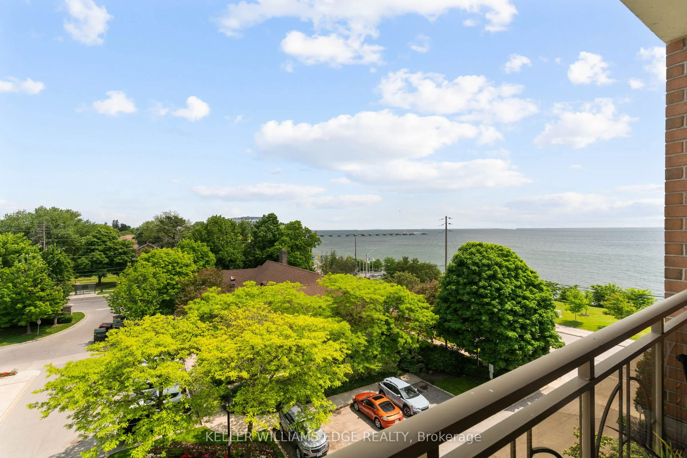 100 Burloak Drive #1514