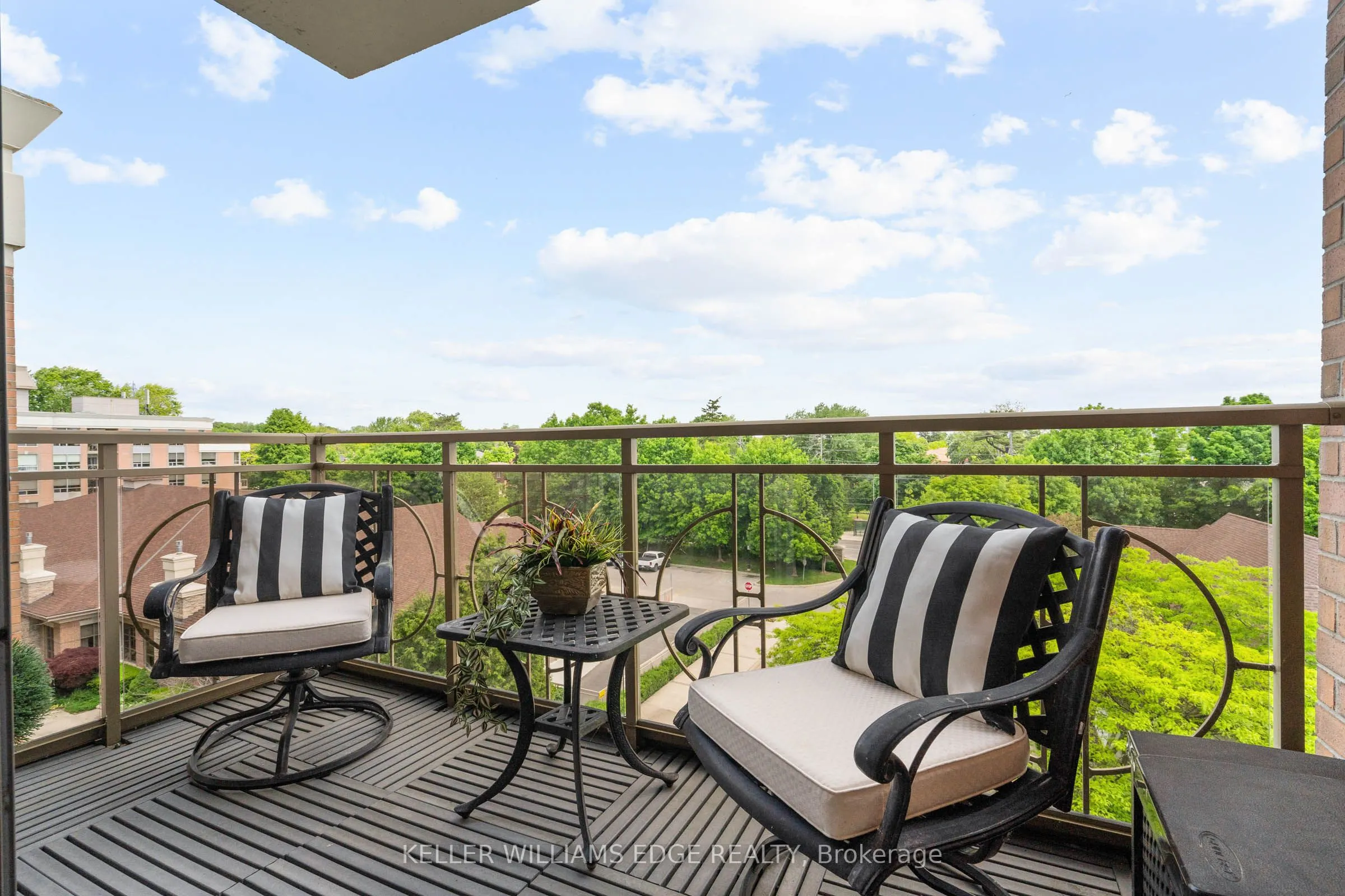 100 Burloak Drive #1514
