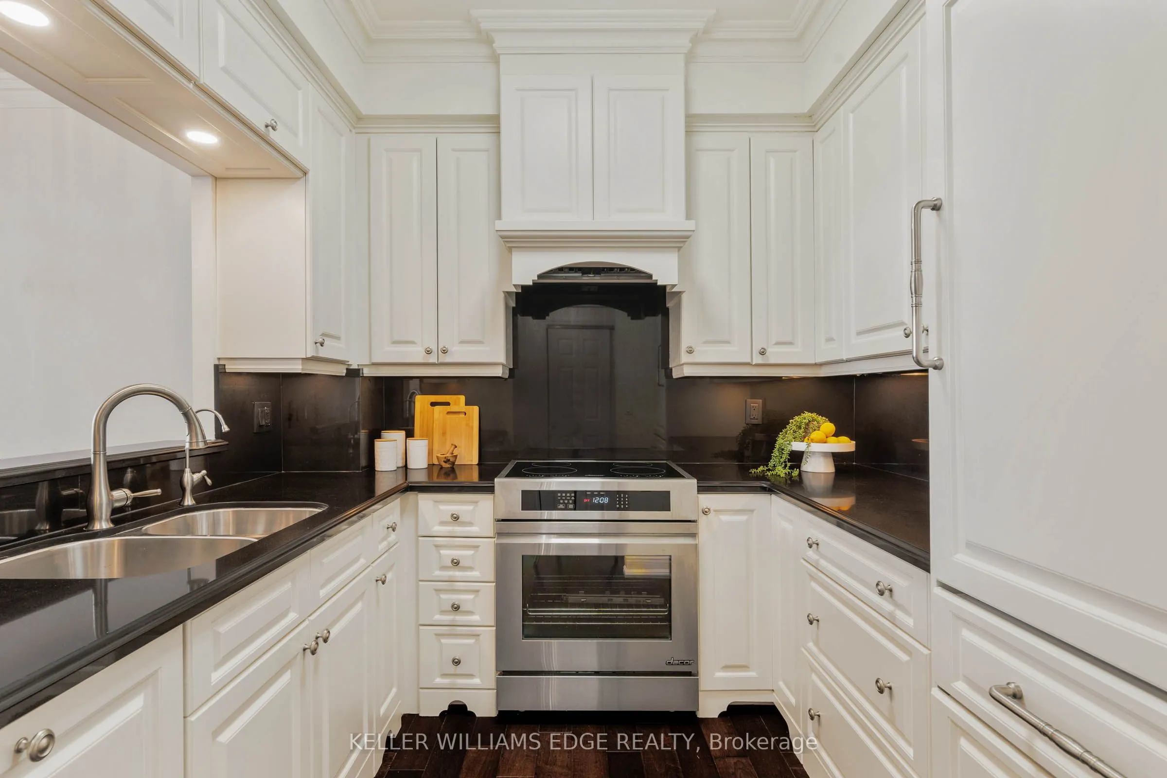 100 Burloak Drive #1514