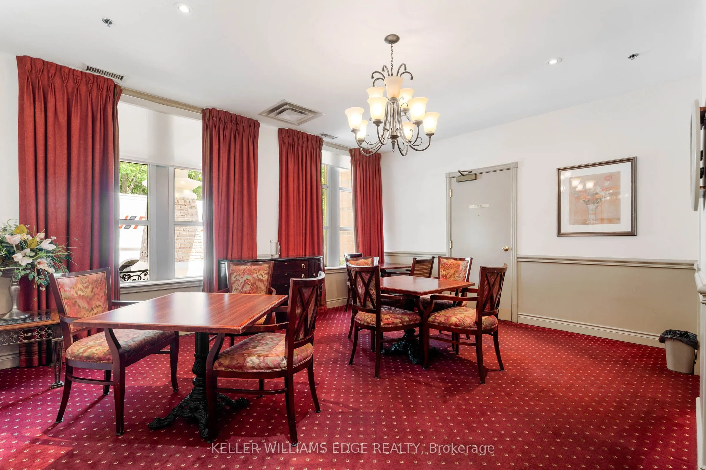 100 Burloak Drive #1514
