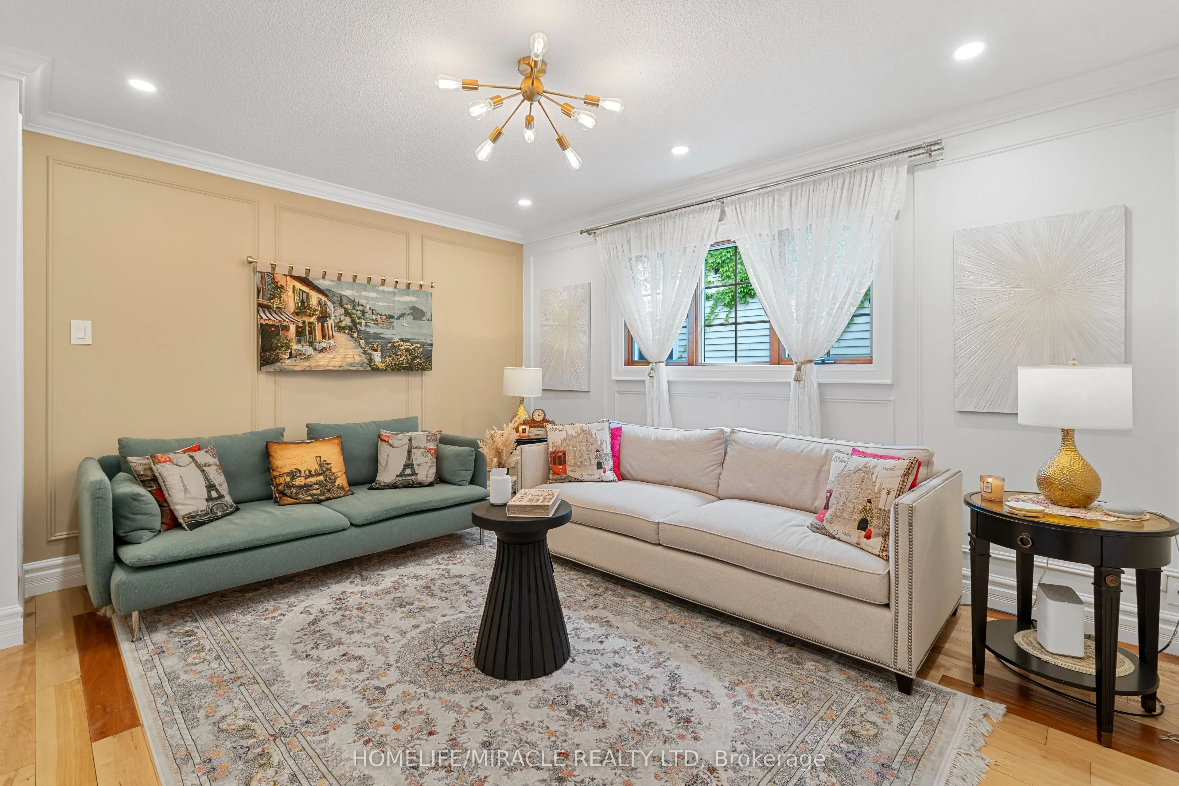 4216 Sunflower Drive