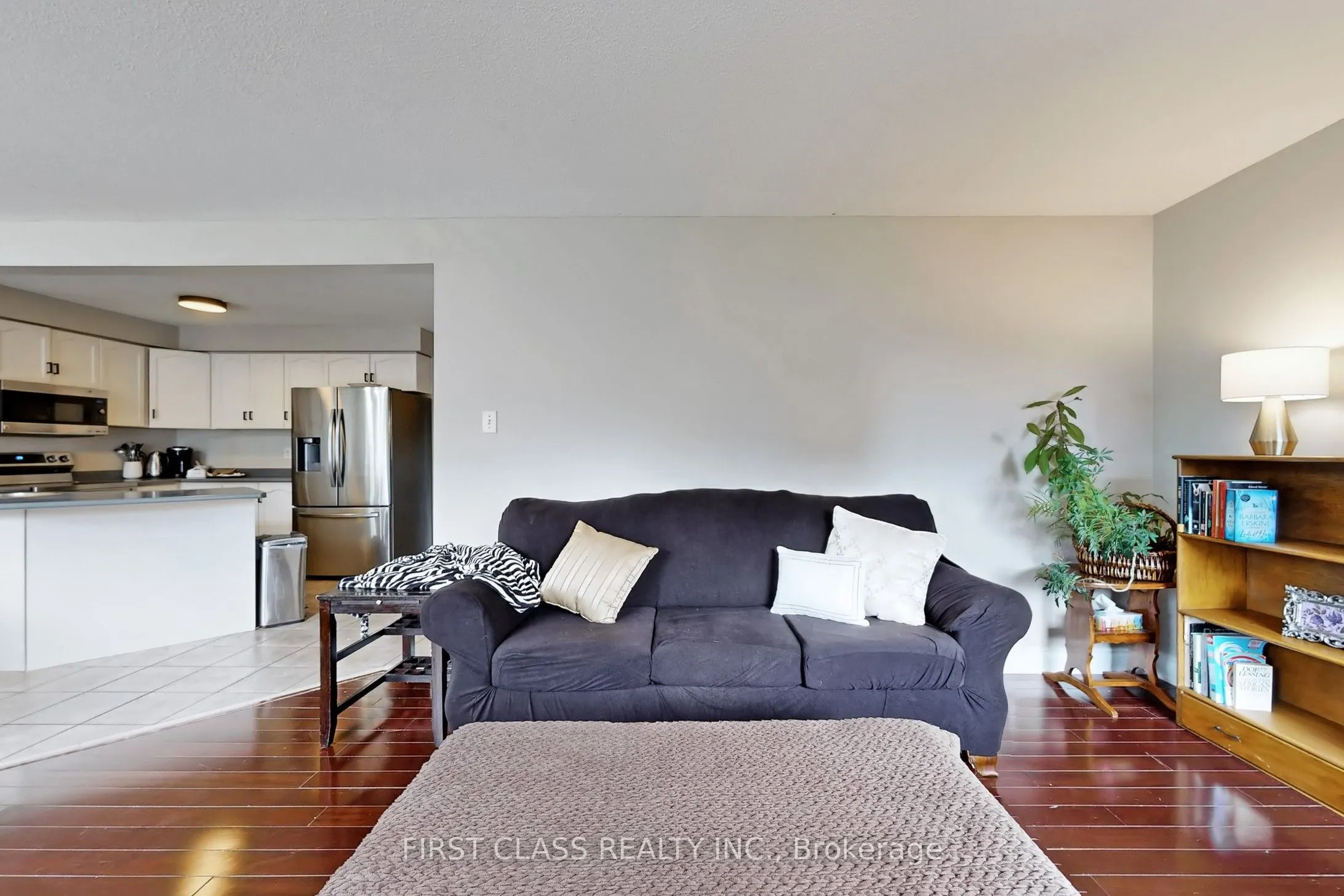 73 Porchlight Road