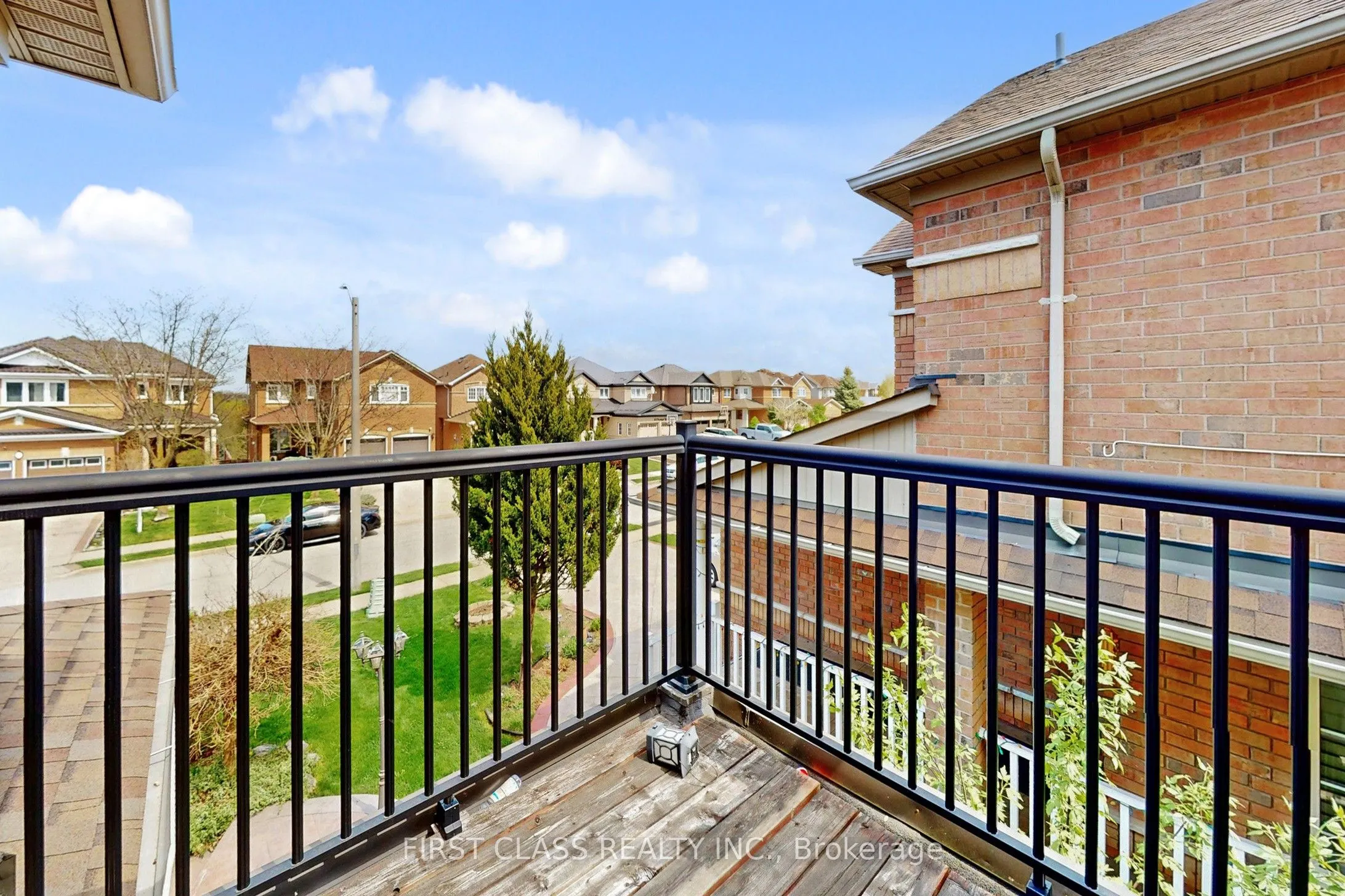 73 Porchlight Road
