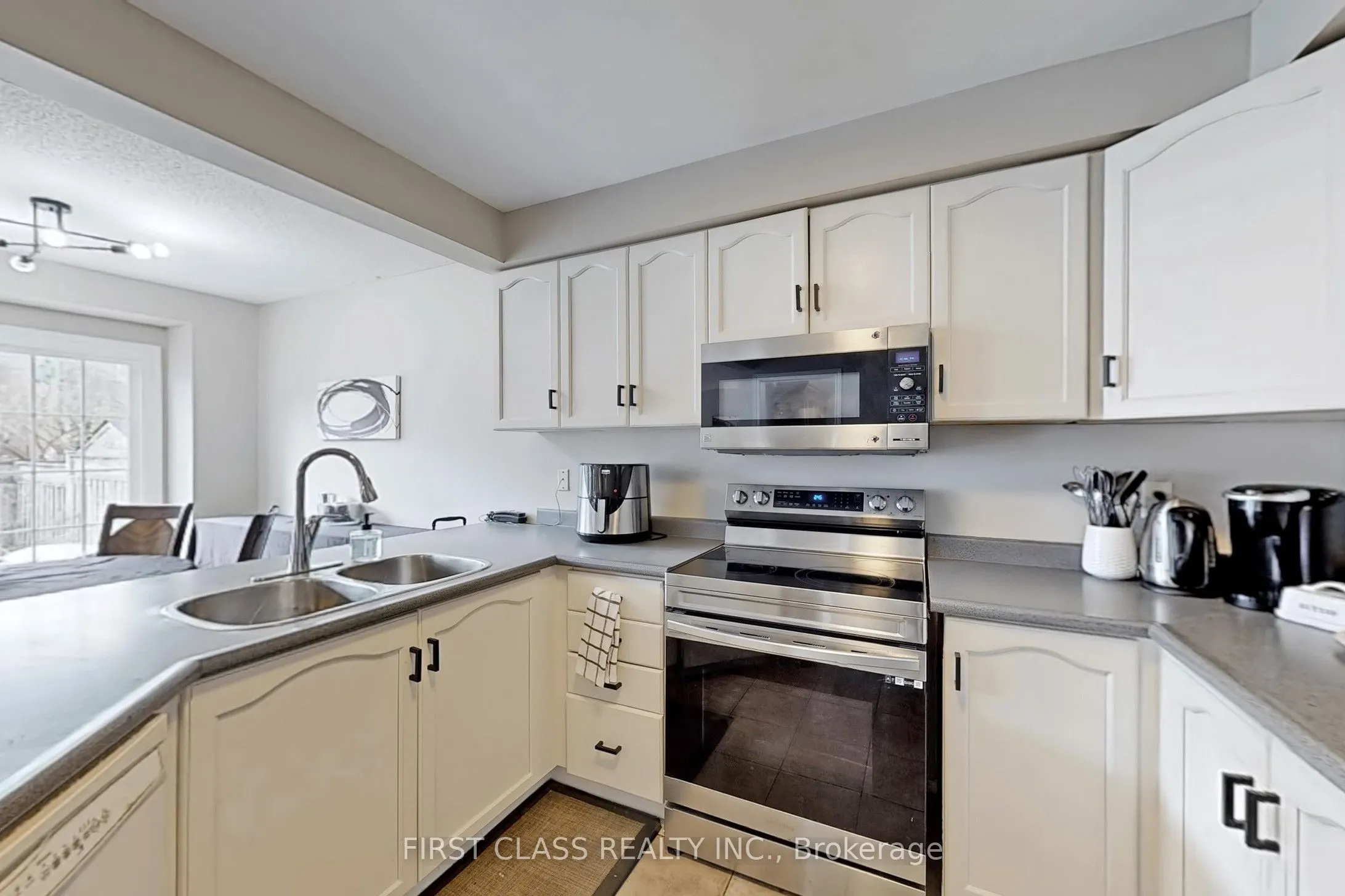 73 Porchlight Road