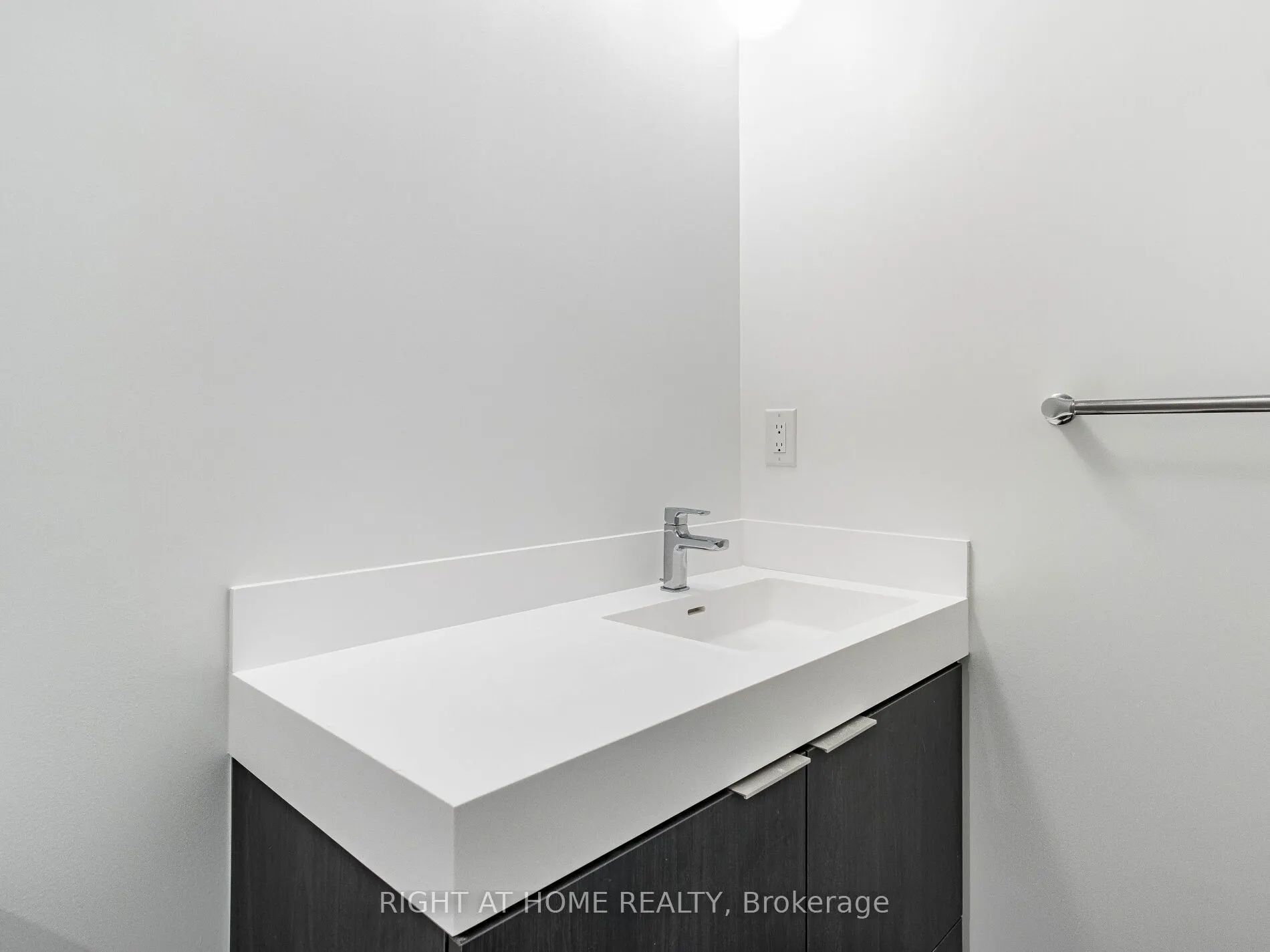 5 maryport Avenue, #113