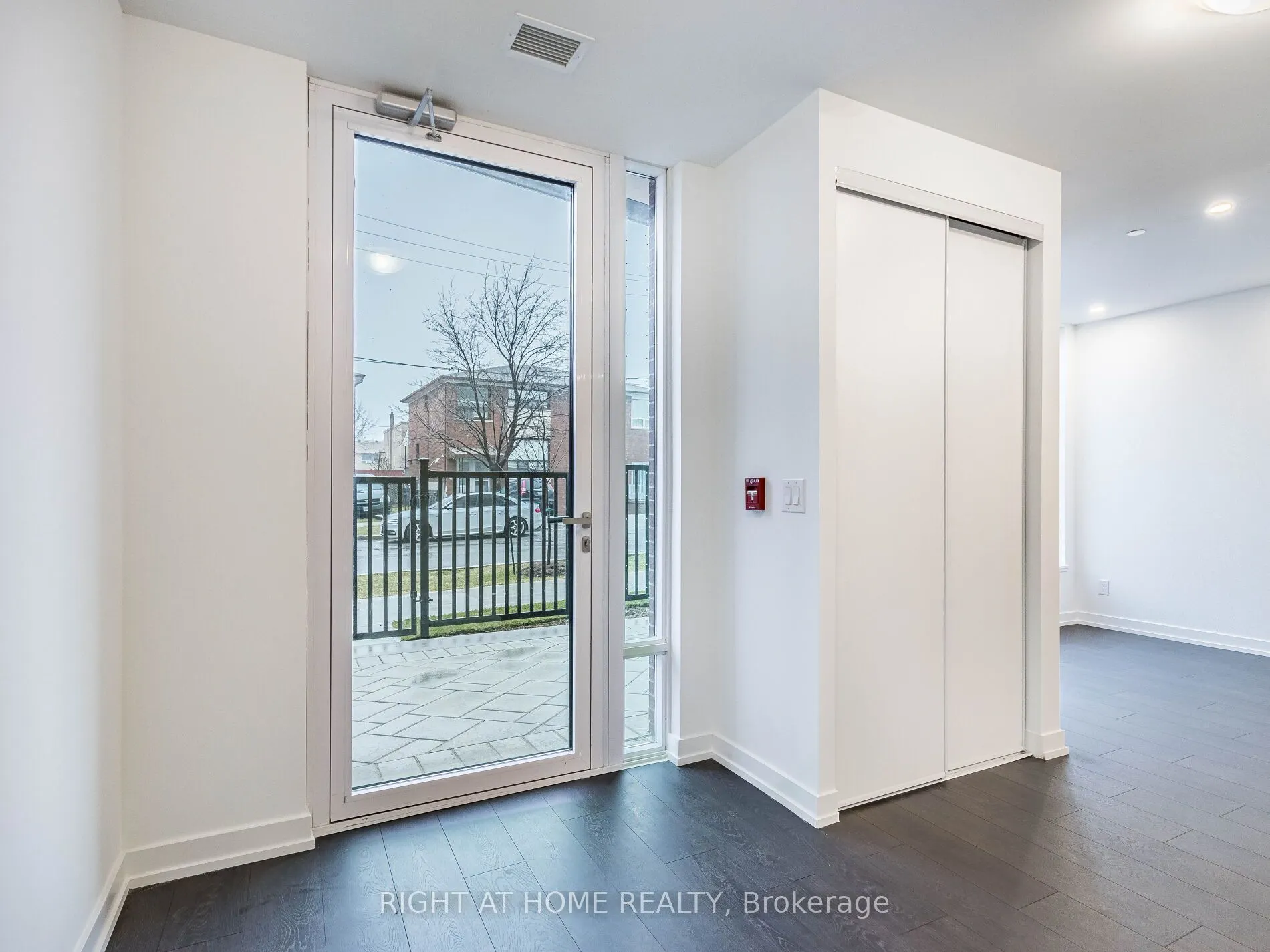 5 maryport Avenue, #113