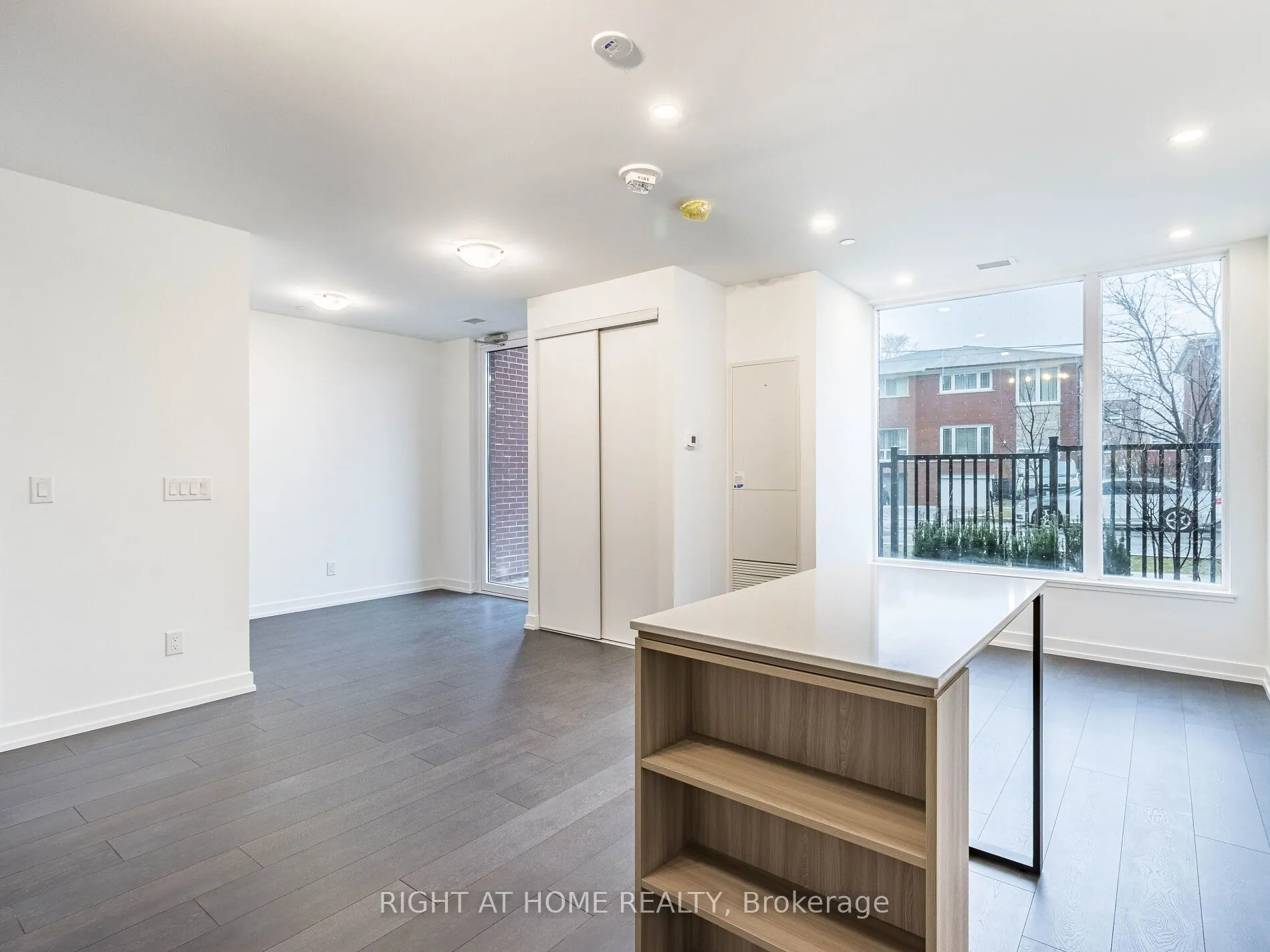 5 maryport Avenue, #113