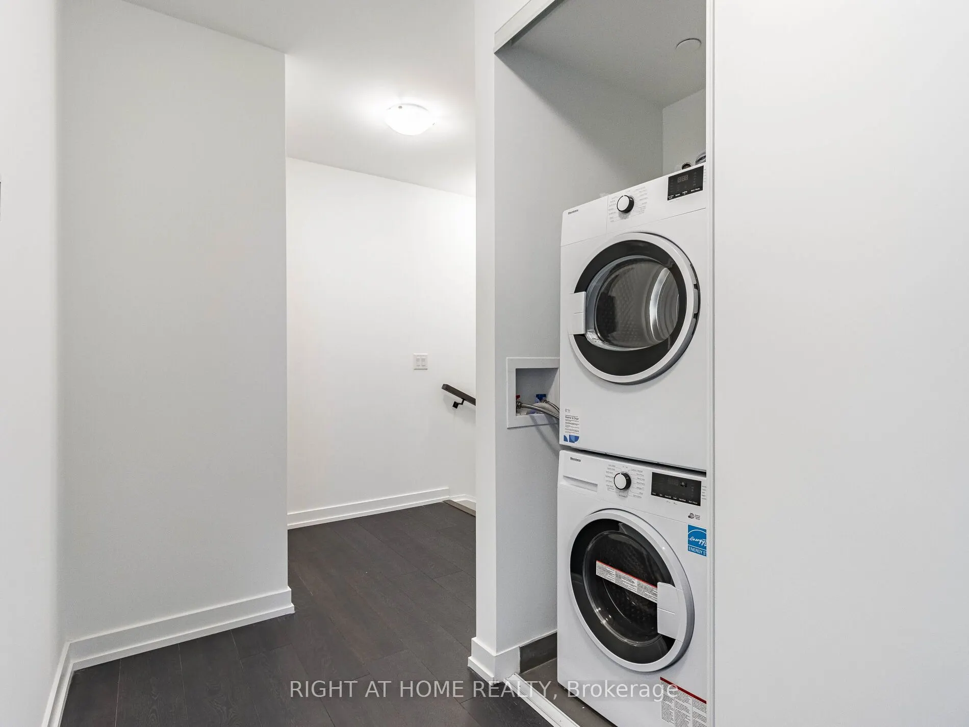 5 maryport Avenue, #113