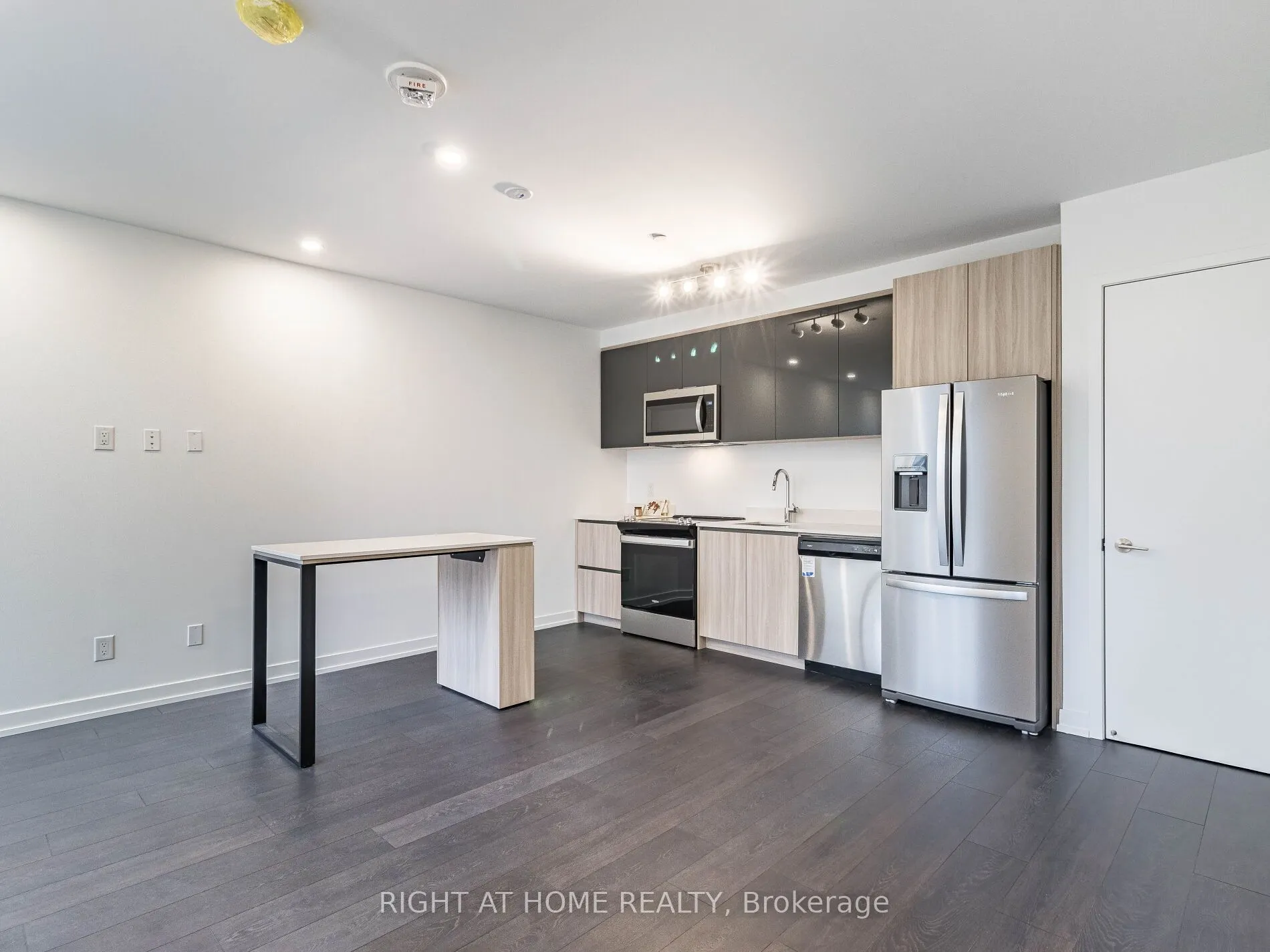 5 maryport Avenue, #113