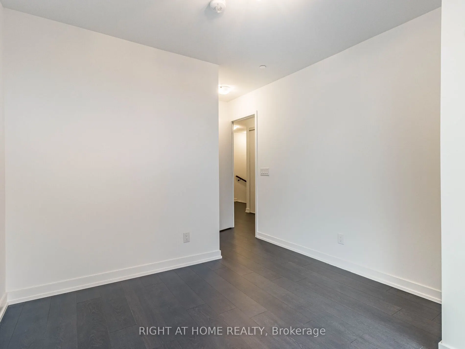 5 maryport Avenue, #113