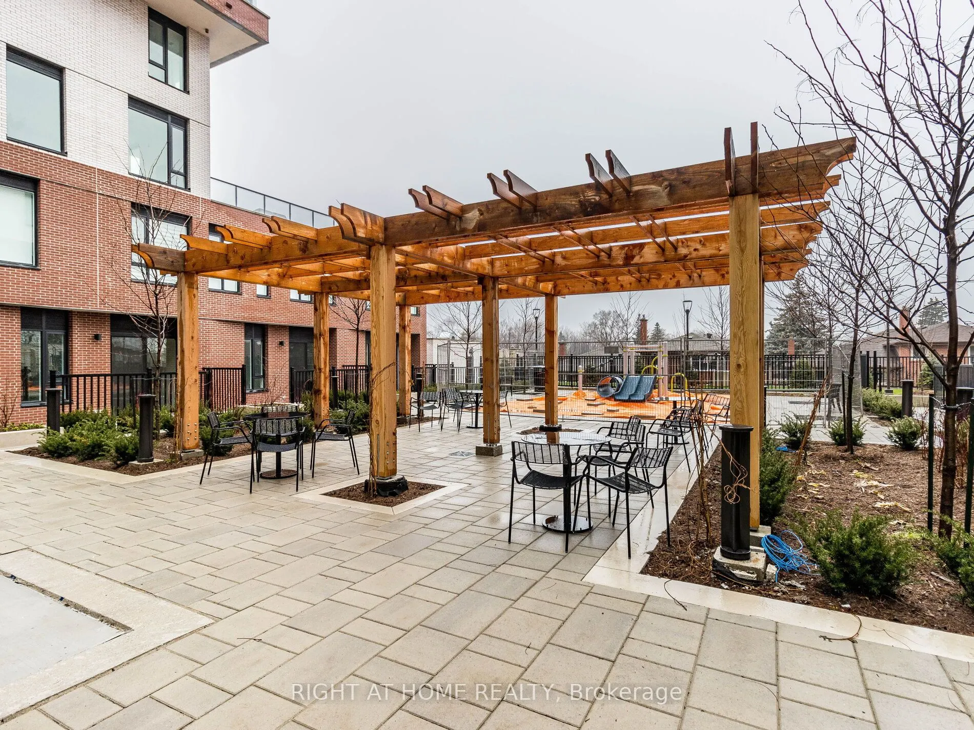 5 maryport Avenue, #113