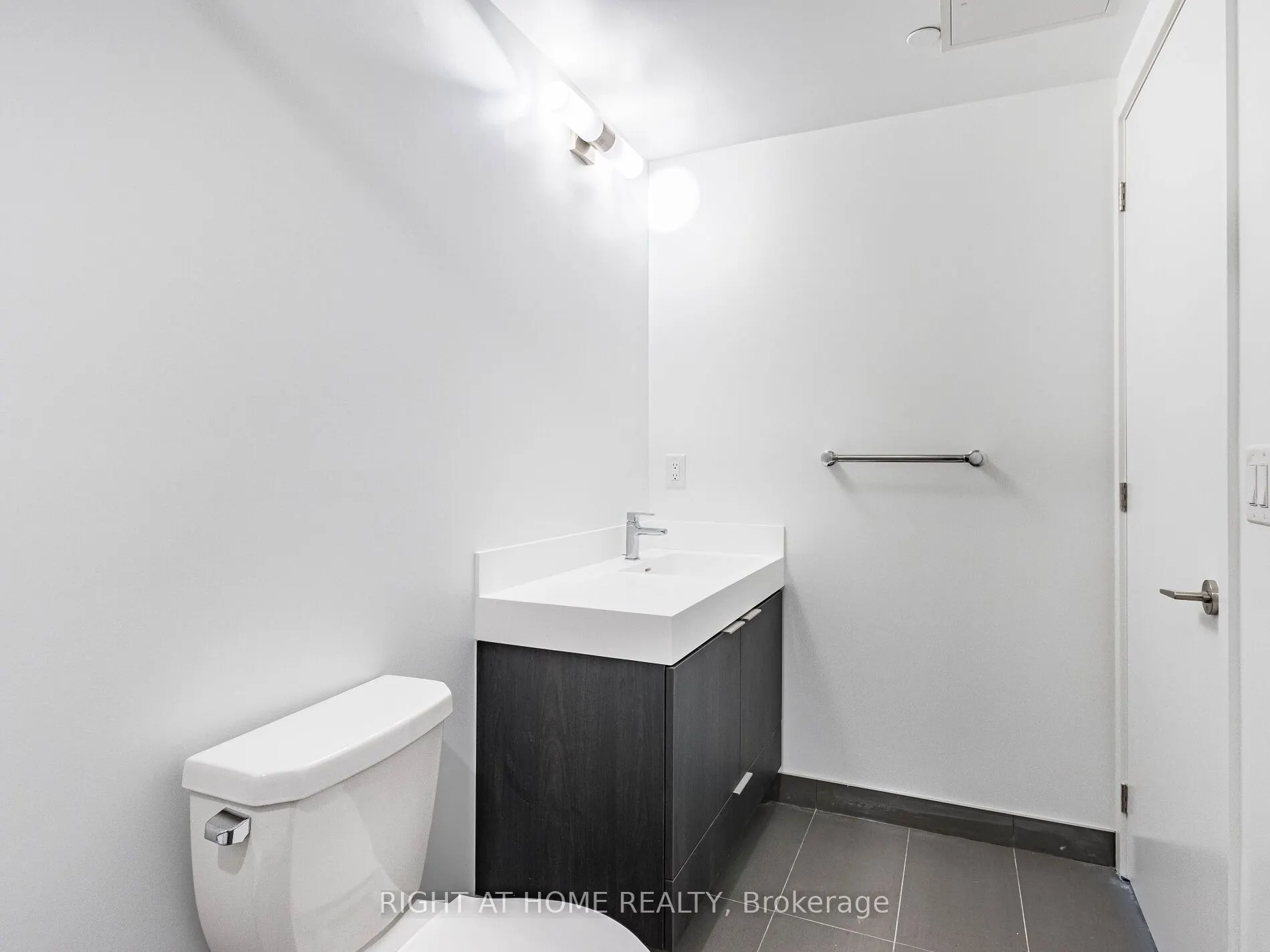 5 maryport Avenue, #113