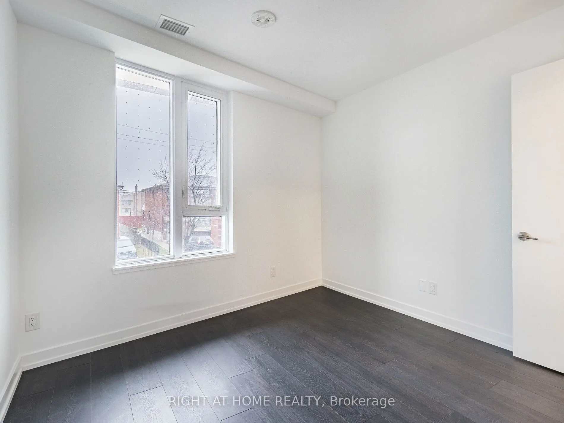 5 maryport Avenue, #113