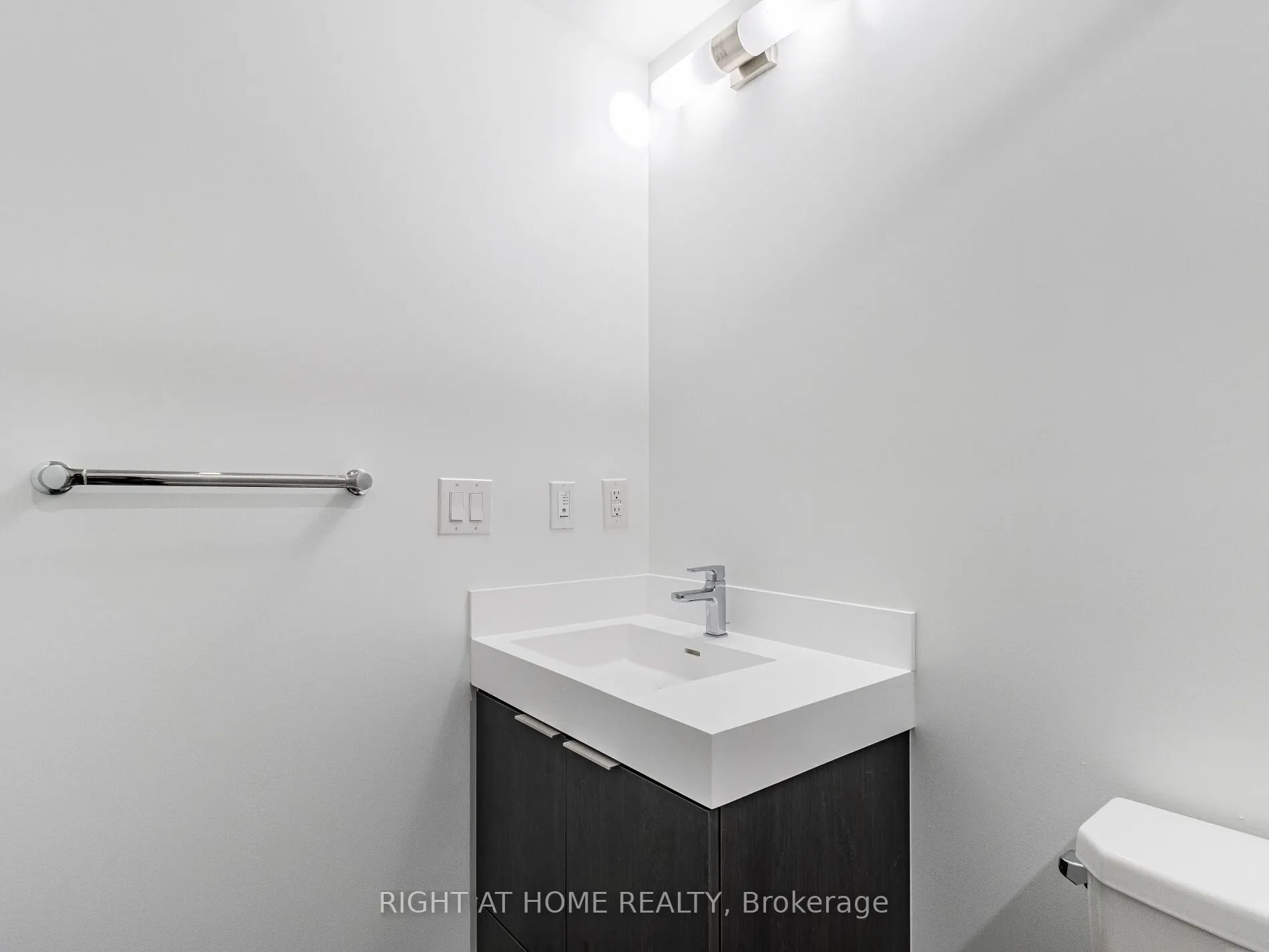 5 maryport Avenue, #113