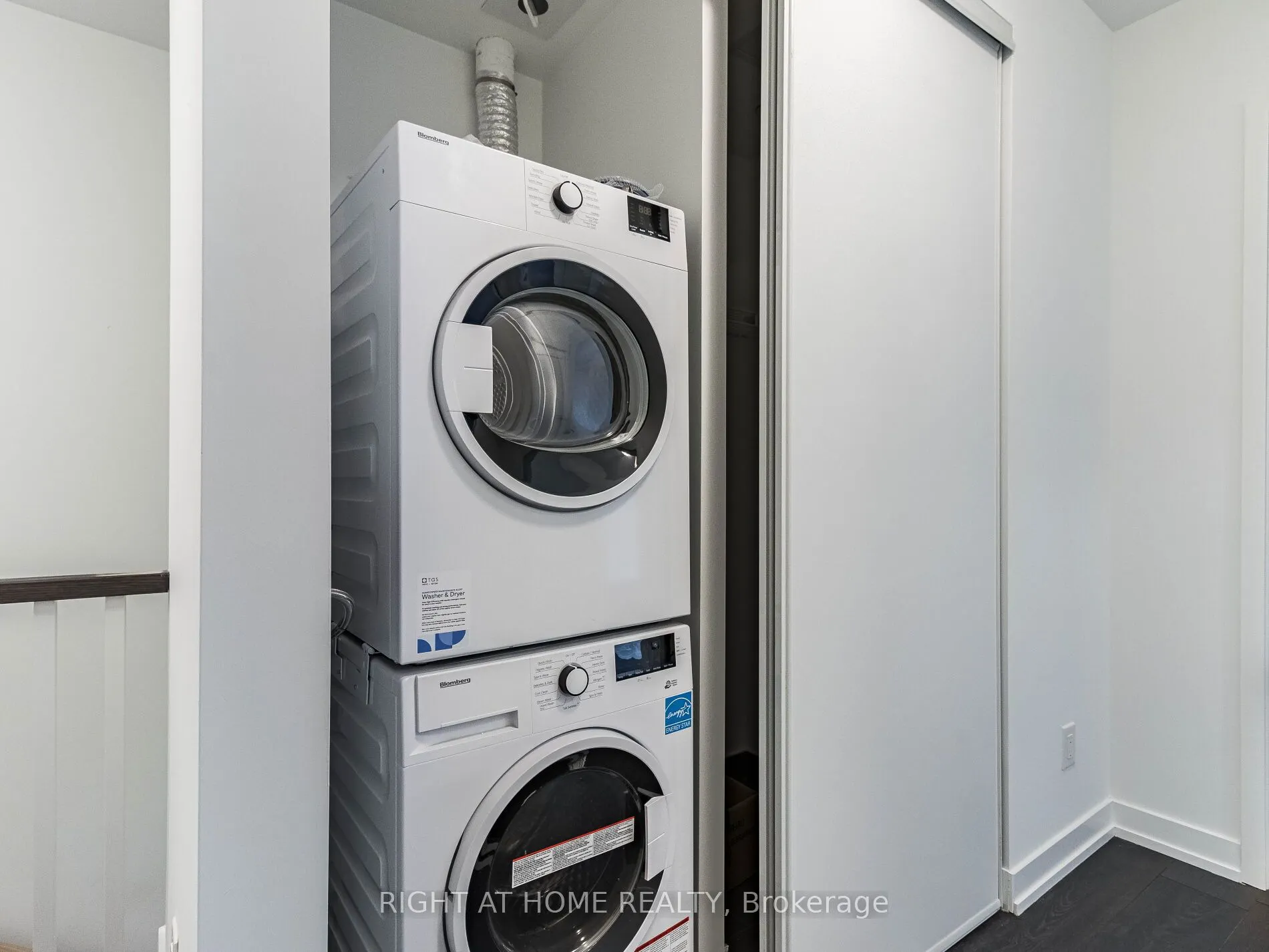 5 maryport Avenue, #113