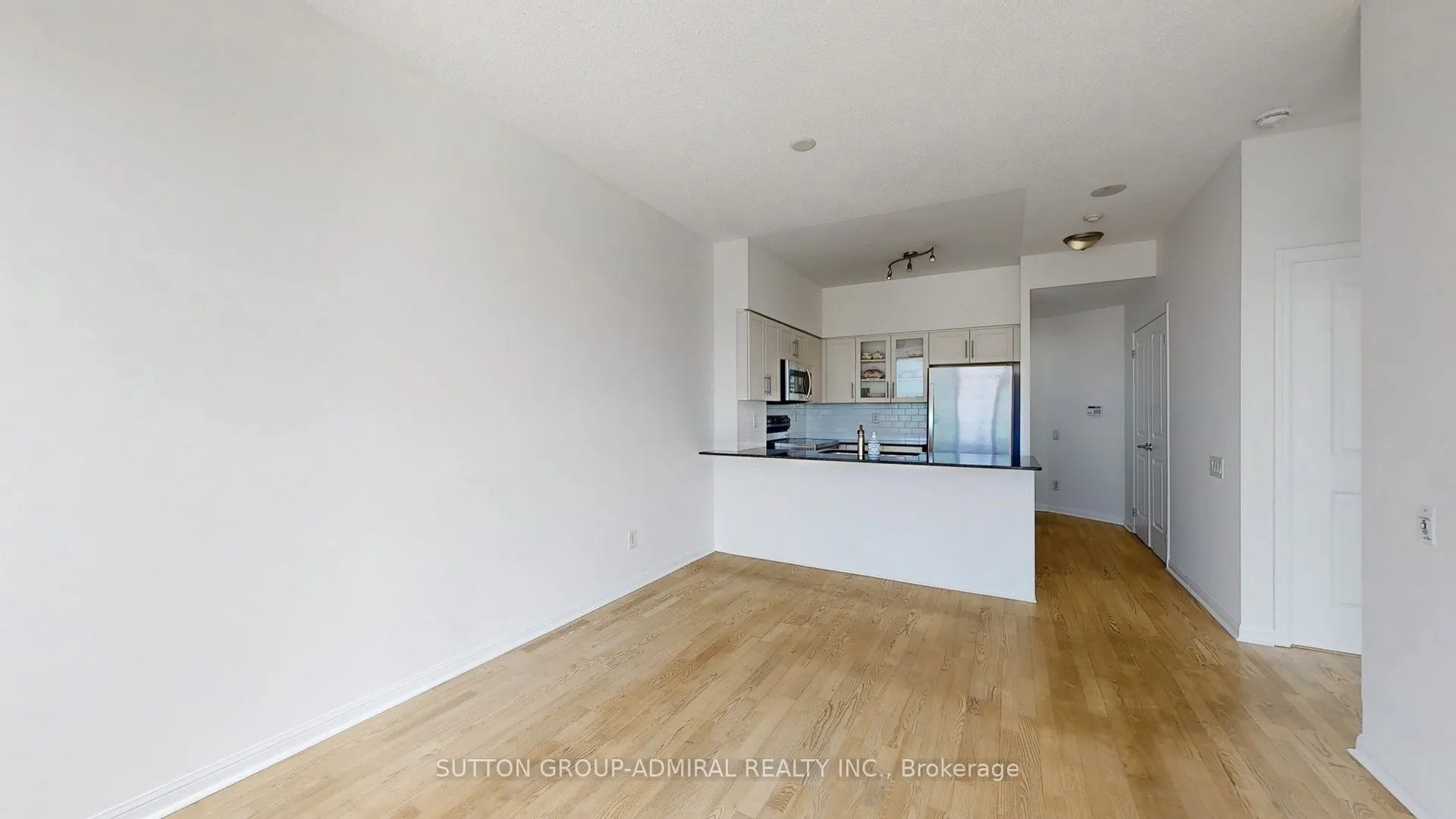 15 Windermere Avenue, #903
