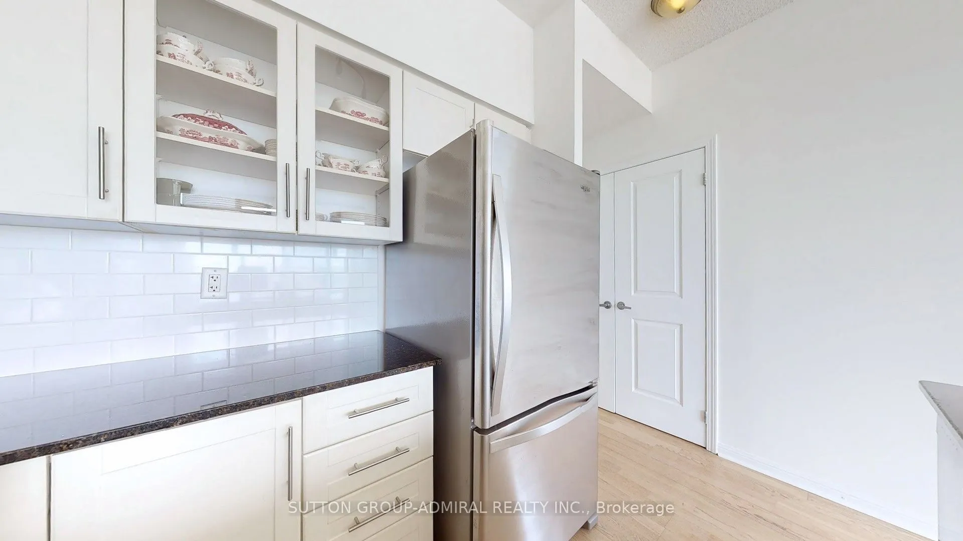 15 Windermere Avenue, #903