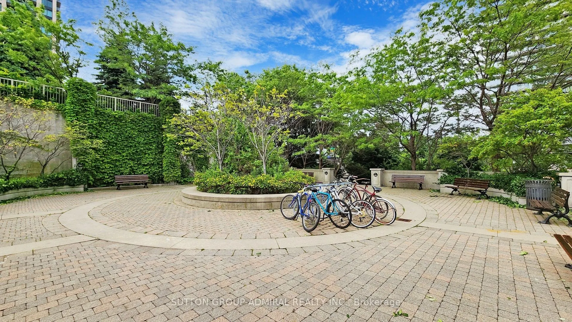 15 Windermere Avenue, #903