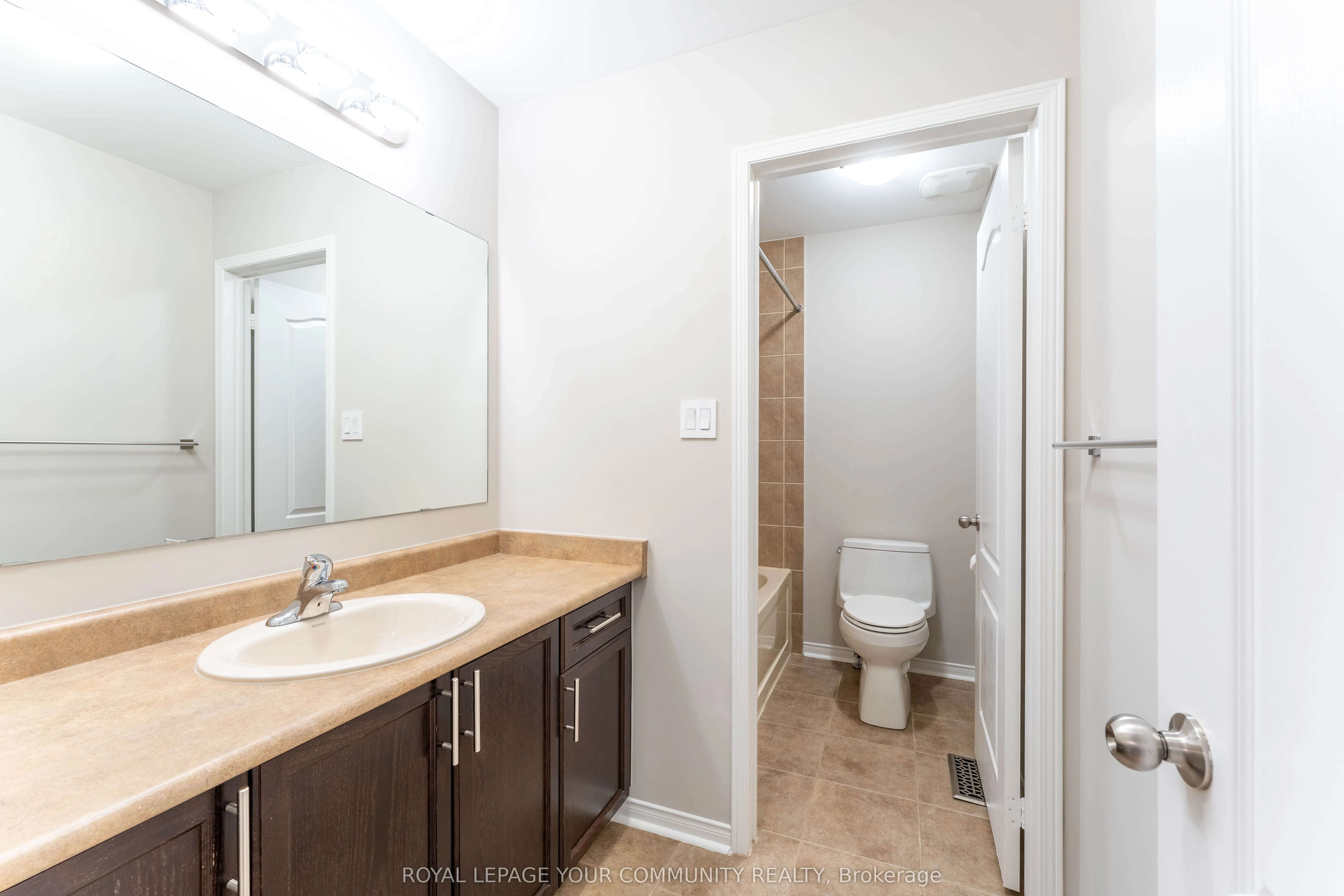 6 Bellchase Trail