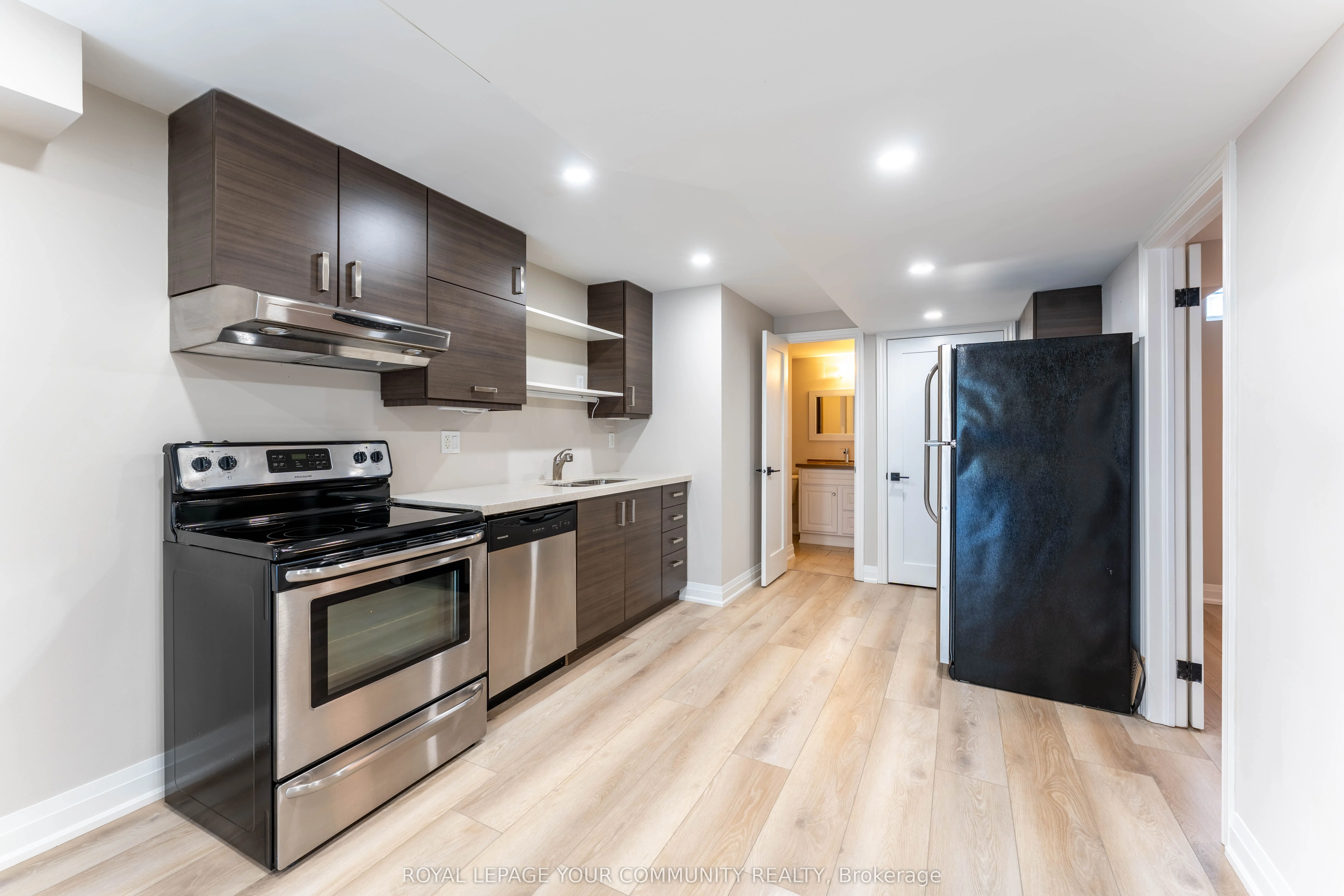 6 Bellchase Trail