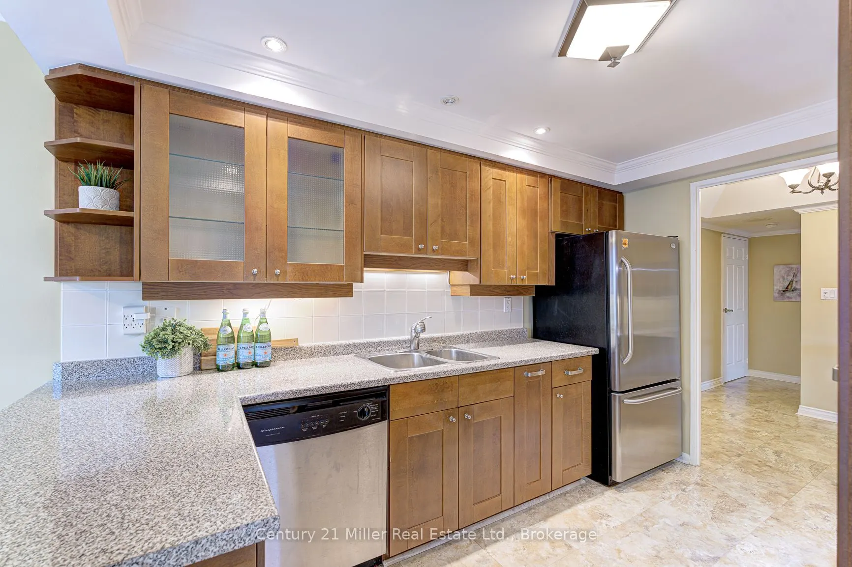 2180 Marine Drive #501