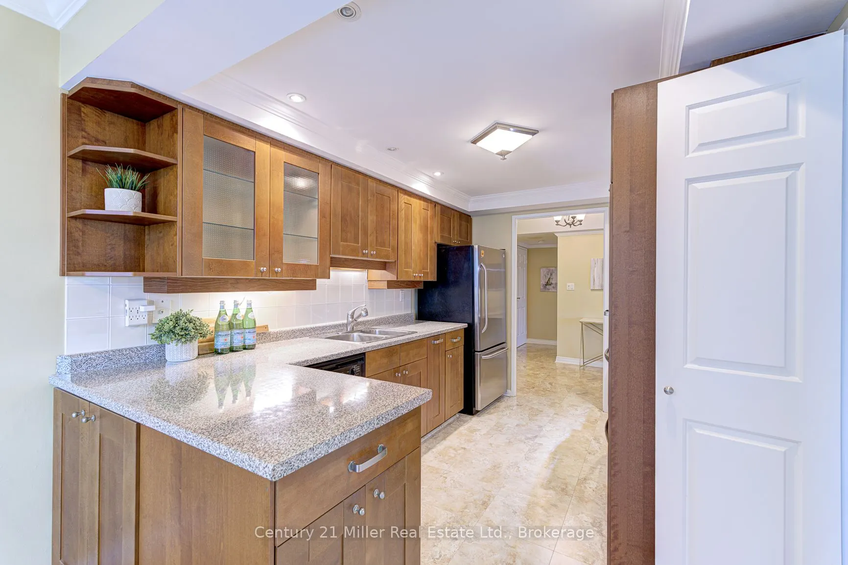 2180 Marine Drive #501