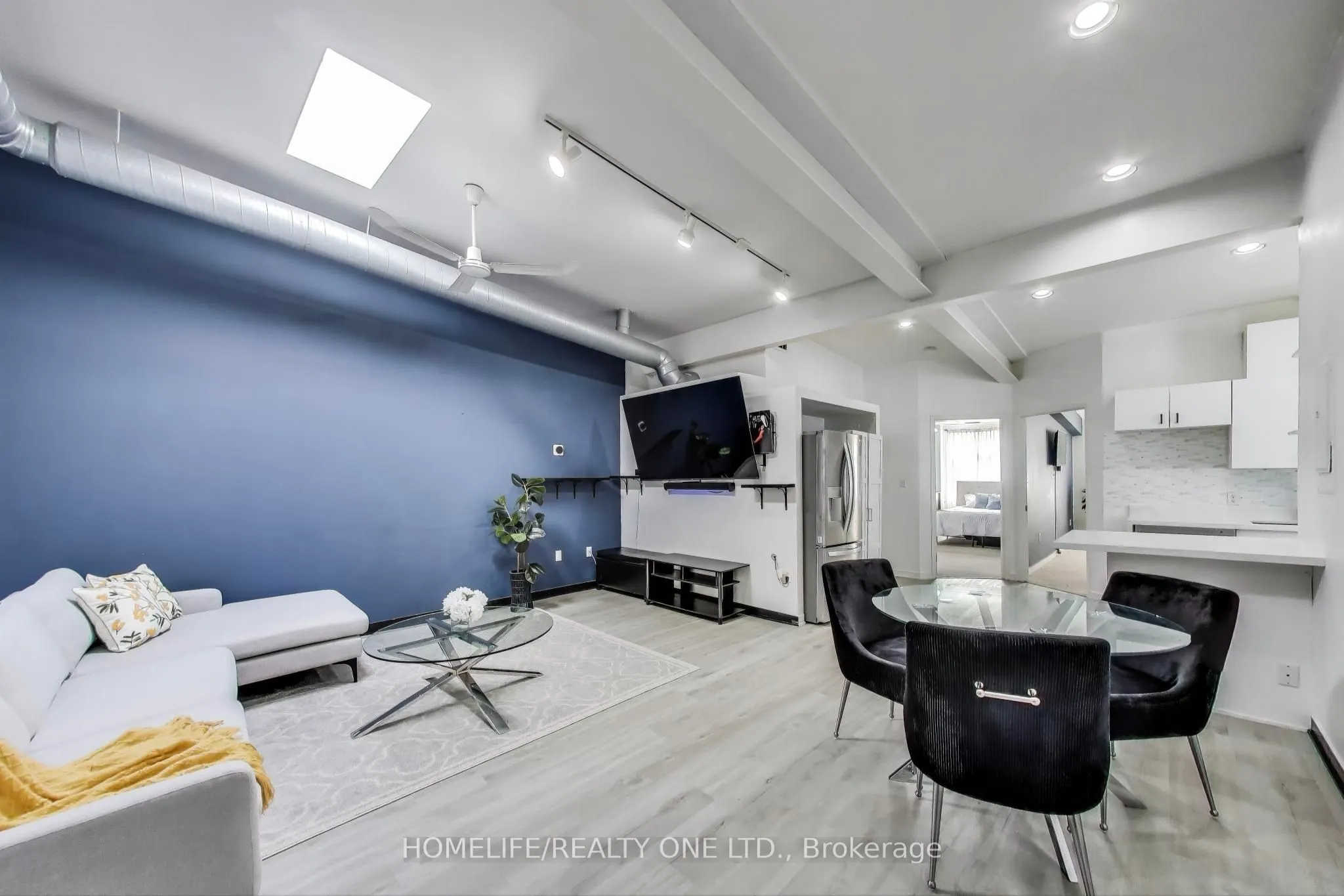 166 Broadway, #3