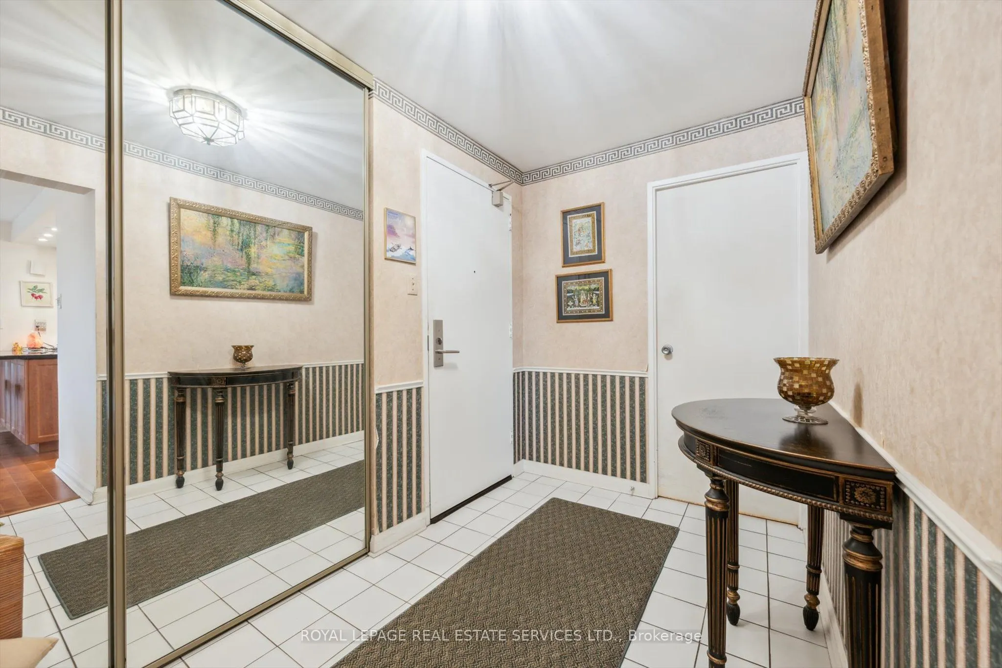 1400 Dixie Road, #613